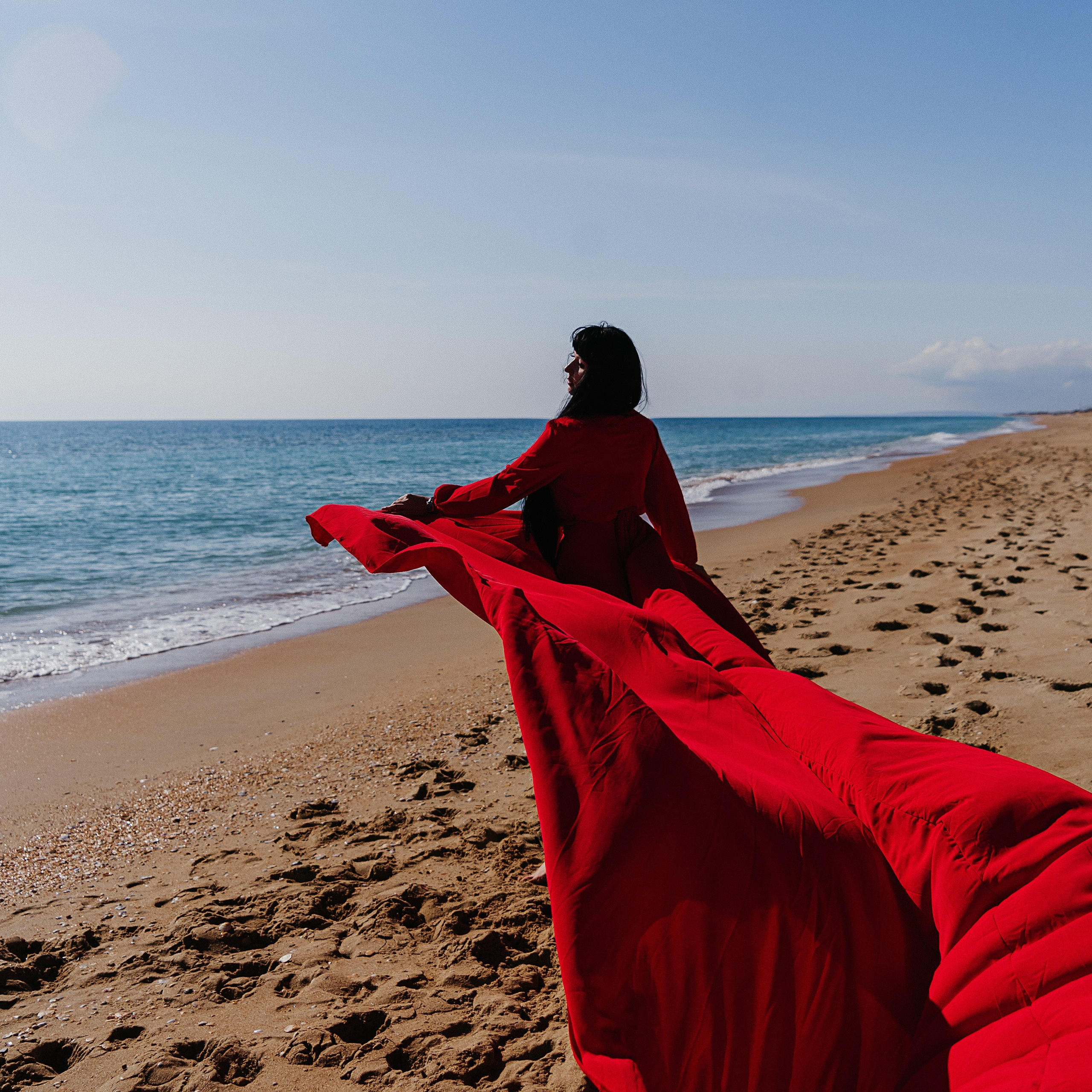 ЛЕТЯЩИЕ ПЛАТЬЕ