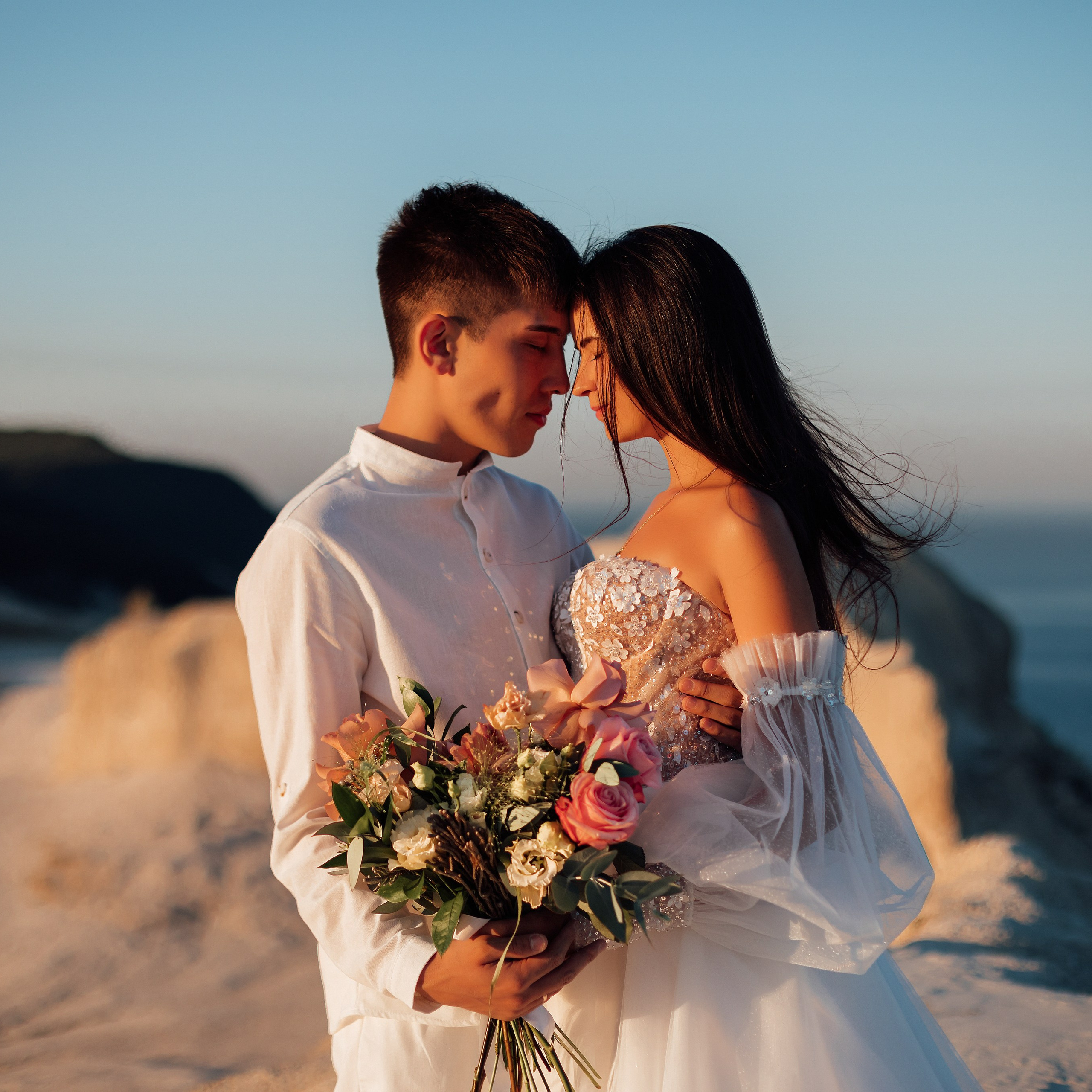 Ласточкины Гнёзда