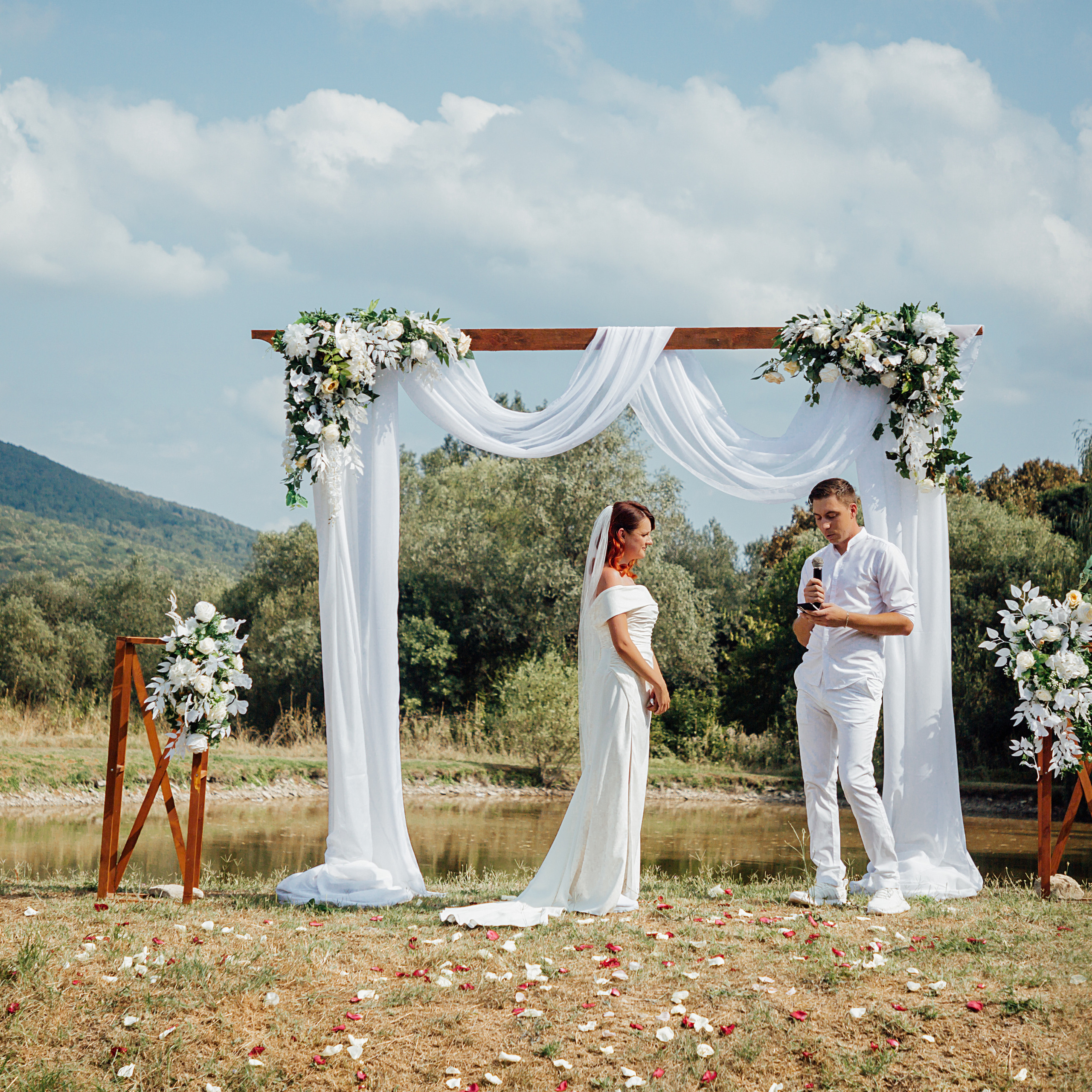 Выездная Регистрация