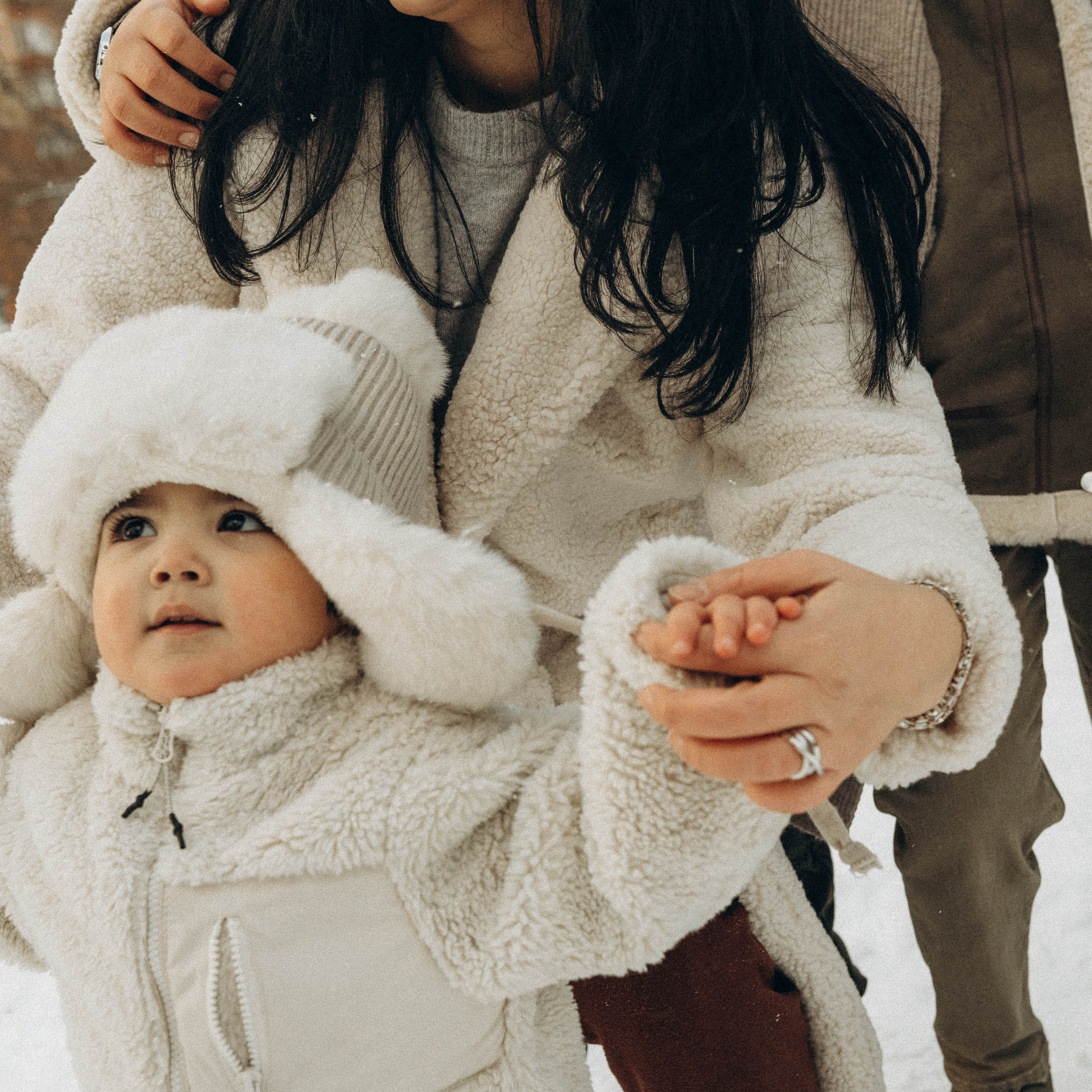 Сабина, Амир, Самир, Мирай и София