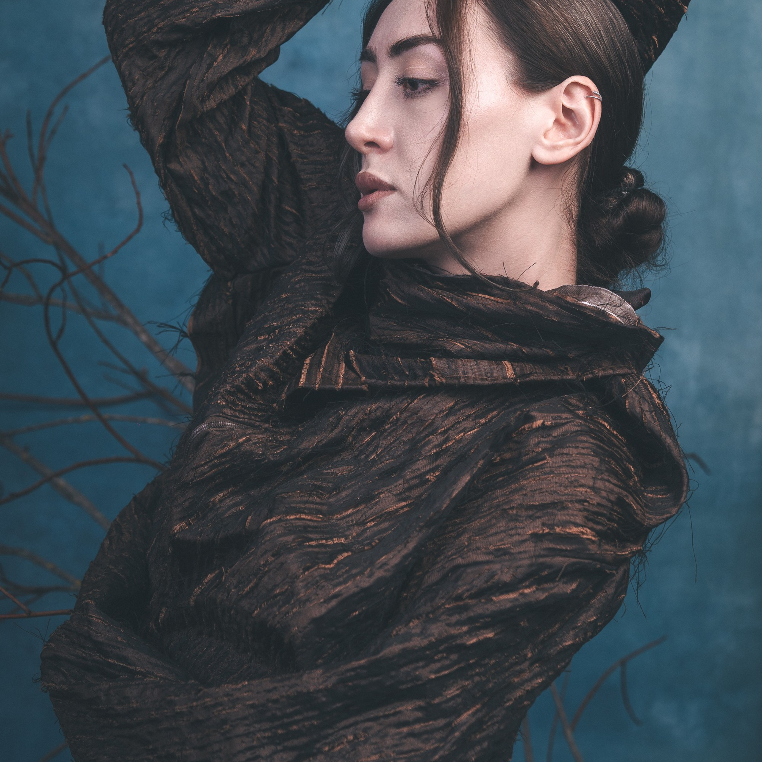 Лукбук «Roots»