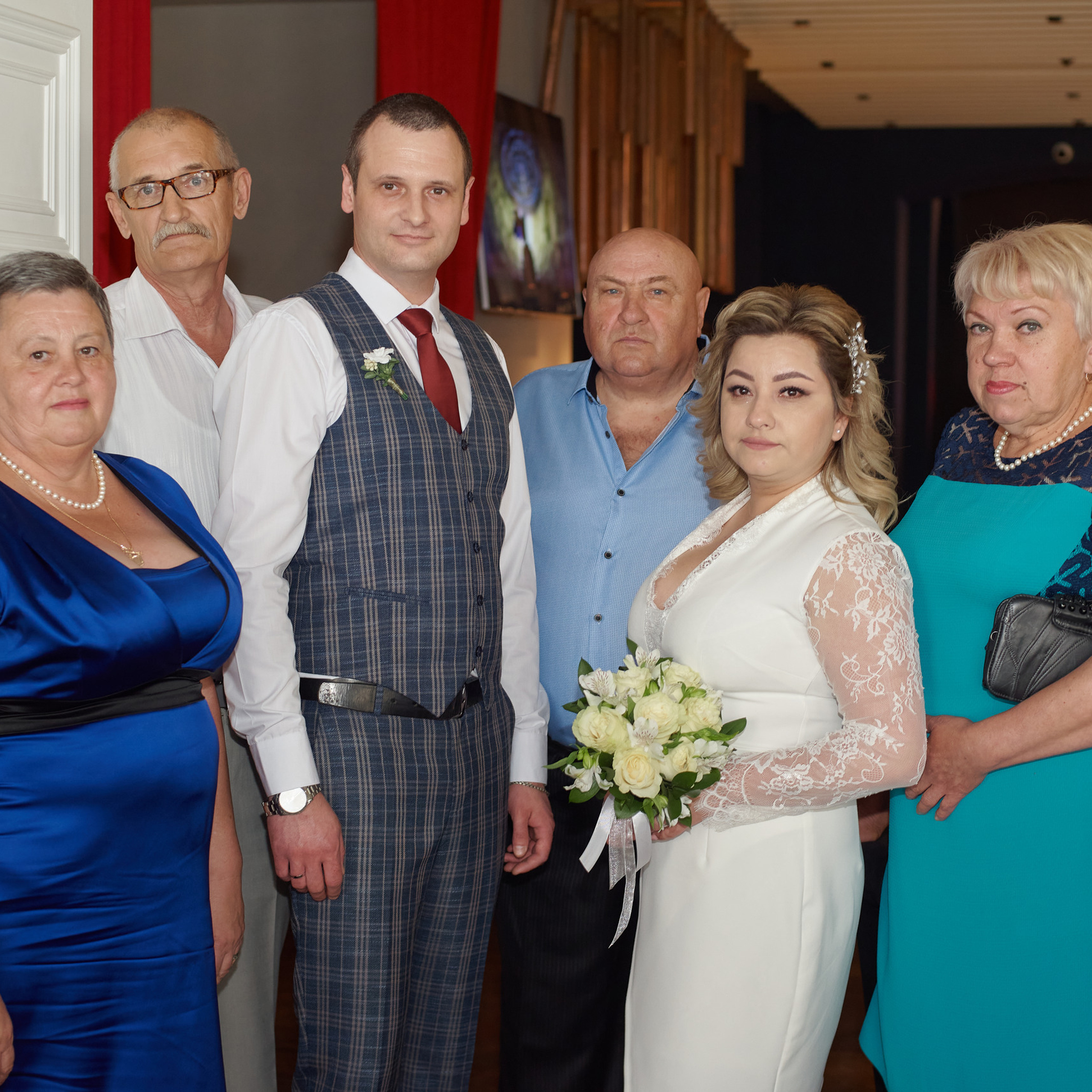 Отзывы. Студийный, семейный, свадебный, фэшн и ню фотограф в Астрахани, производство выпускных альбомов. Руслан Кондрашин