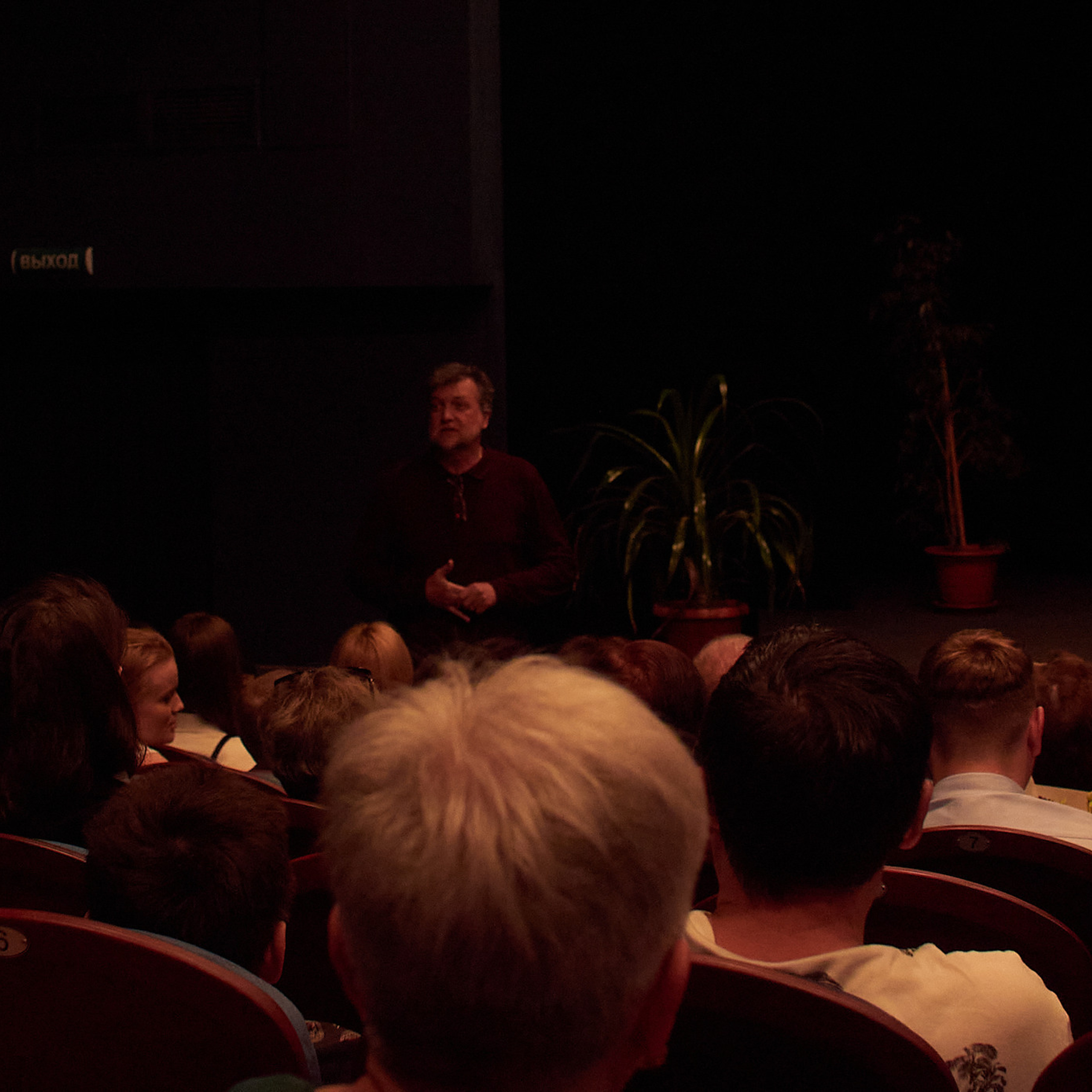 Отзывы. Студийный, семейный, свадебный, фэшн и ню фотограф в Астрахани, производство выпускных альбомов. Руслан Кондрашин