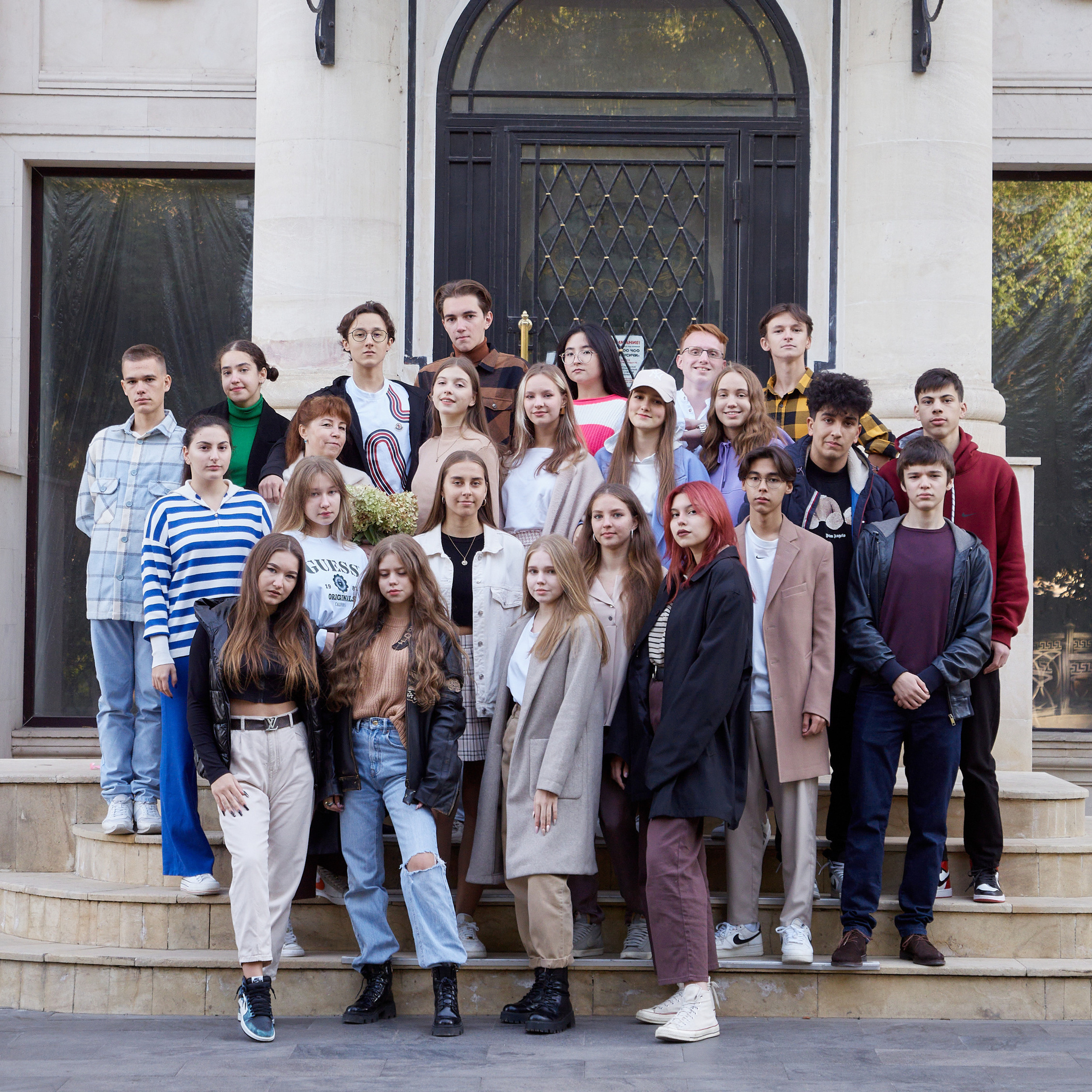 Отзывы. Студийный, семейный, свадебный, фэшн и ню фотограф в Астрахани, производство выпускных альбомов. Руслан Кондрашин