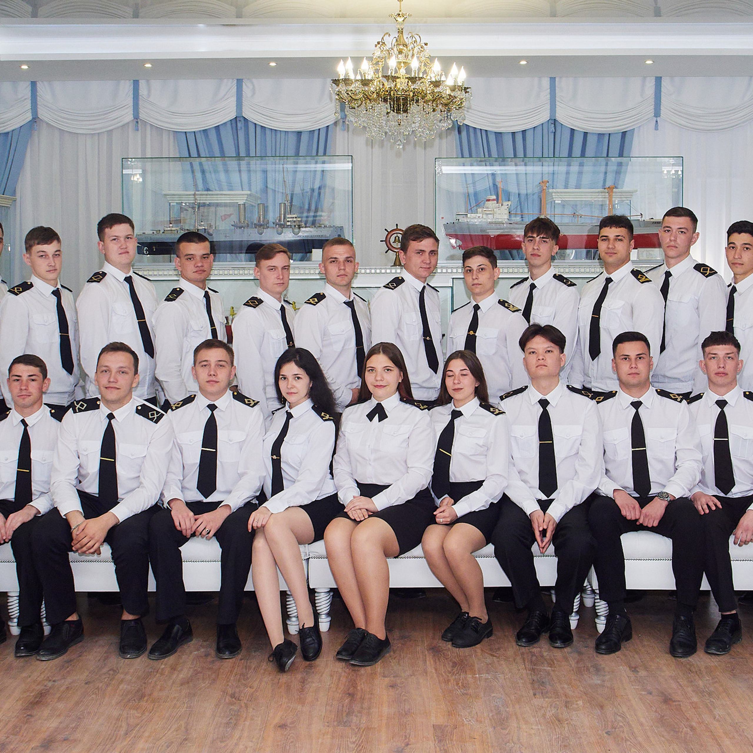 Отзывы. Студийный, семейный, свадебный, фэшн и ню фотограф в Астрахани, производство выпускных альбомов. Руслан Кондрашин