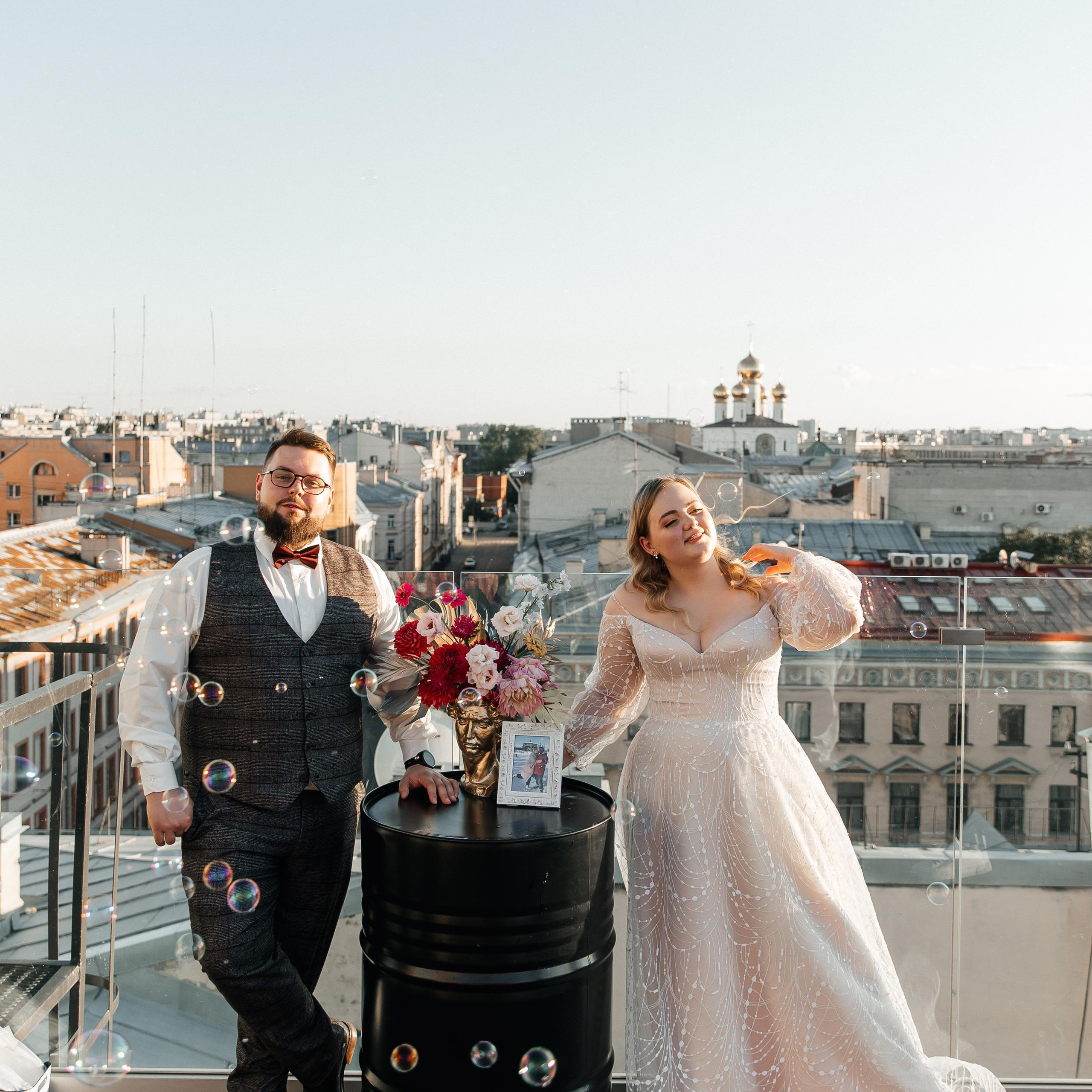 Reviews. Wedding and family photographer in Dubai Vasilii Albul