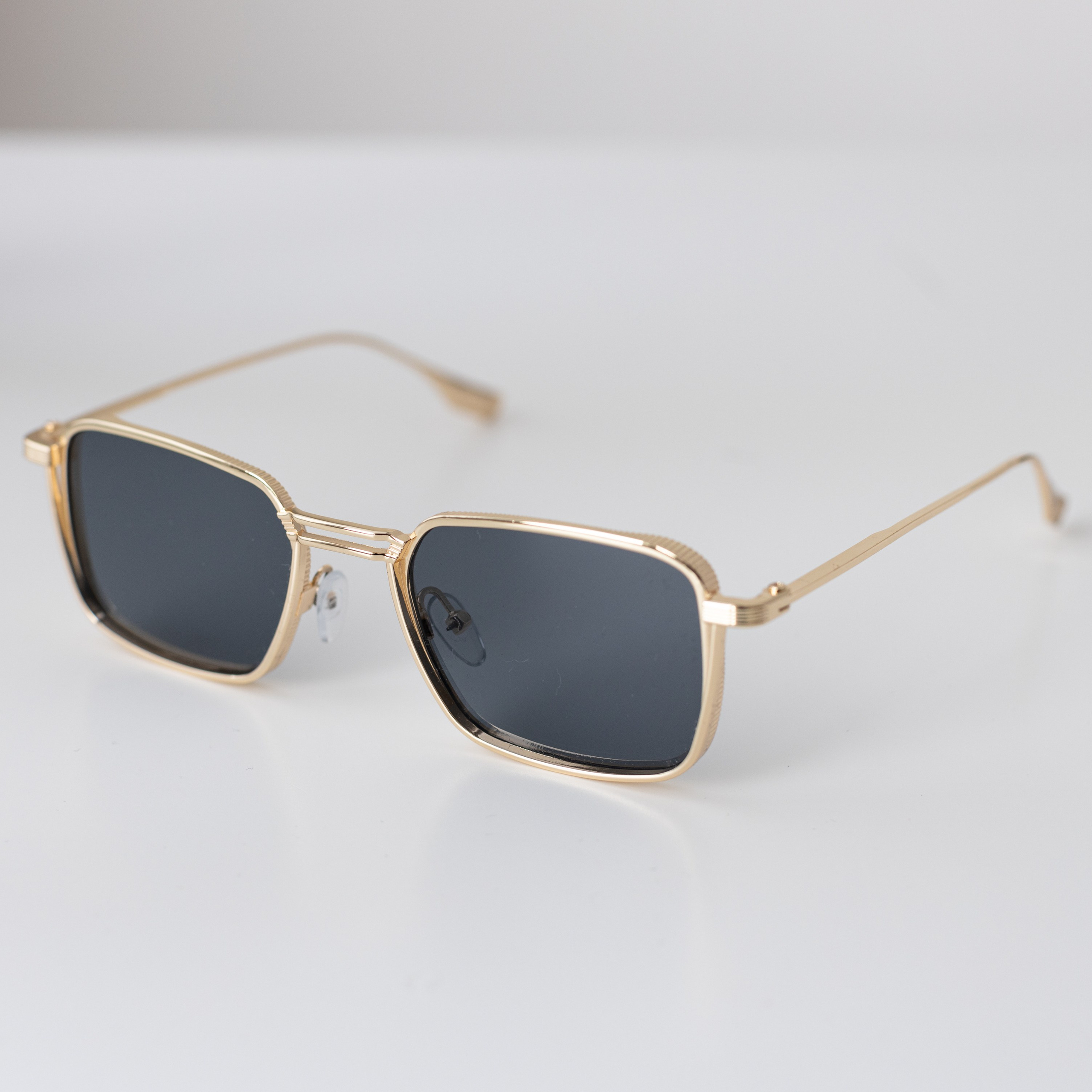 Очки. Фотосессии на маркетплейсы