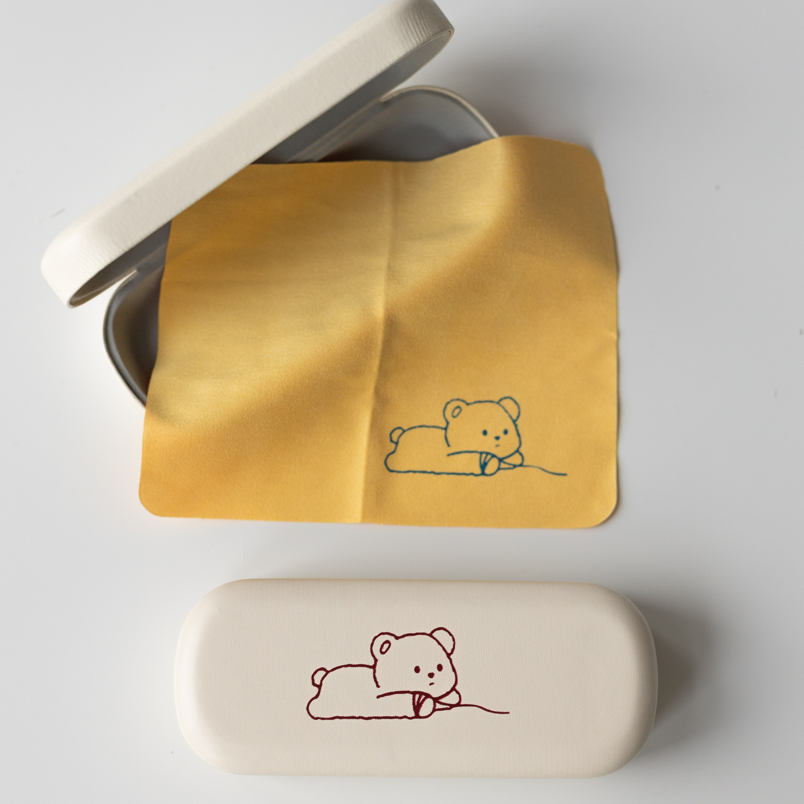 Футляры для очков. Фотосессии на маркетплейсы