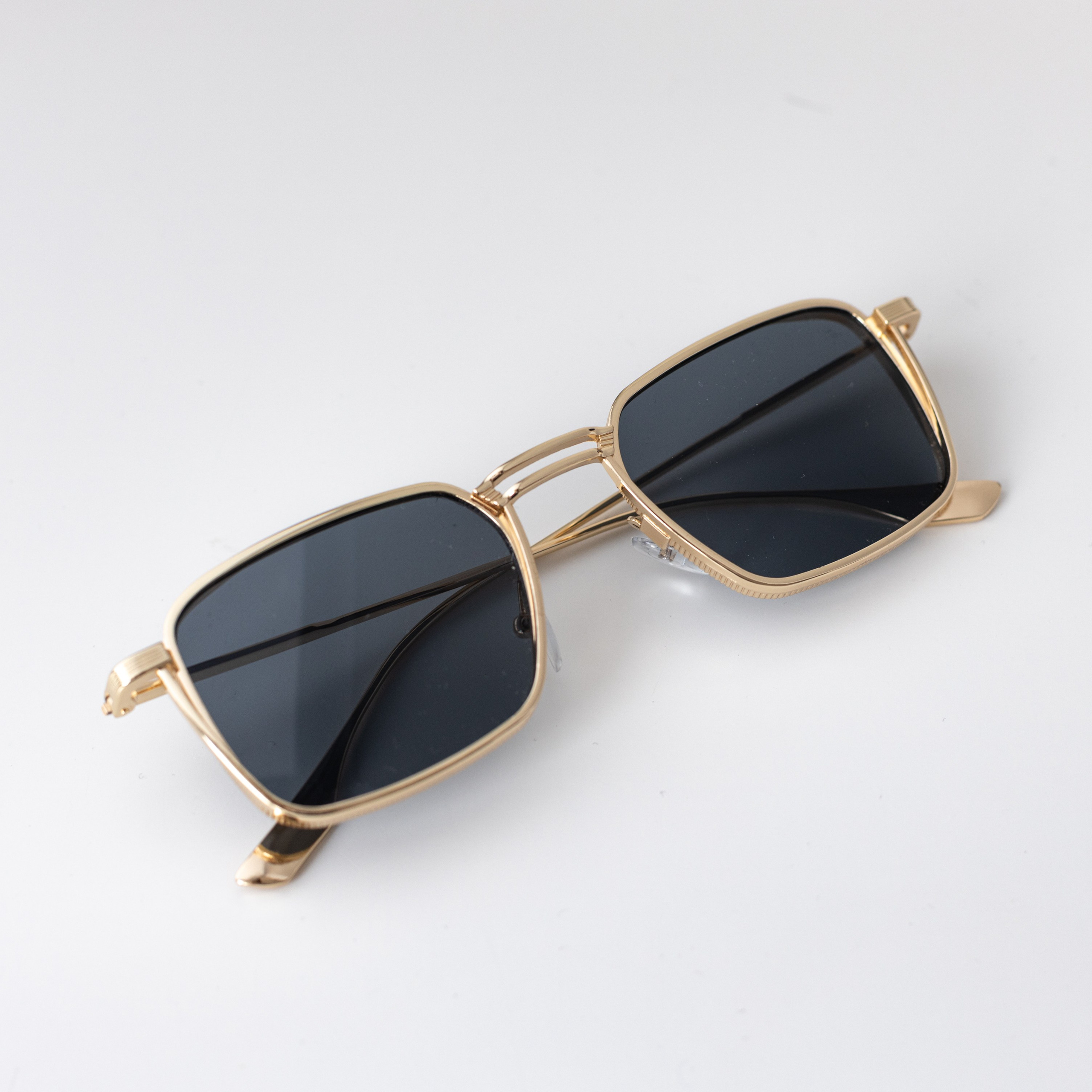 Очки. Фотосессии на маркетплейсы