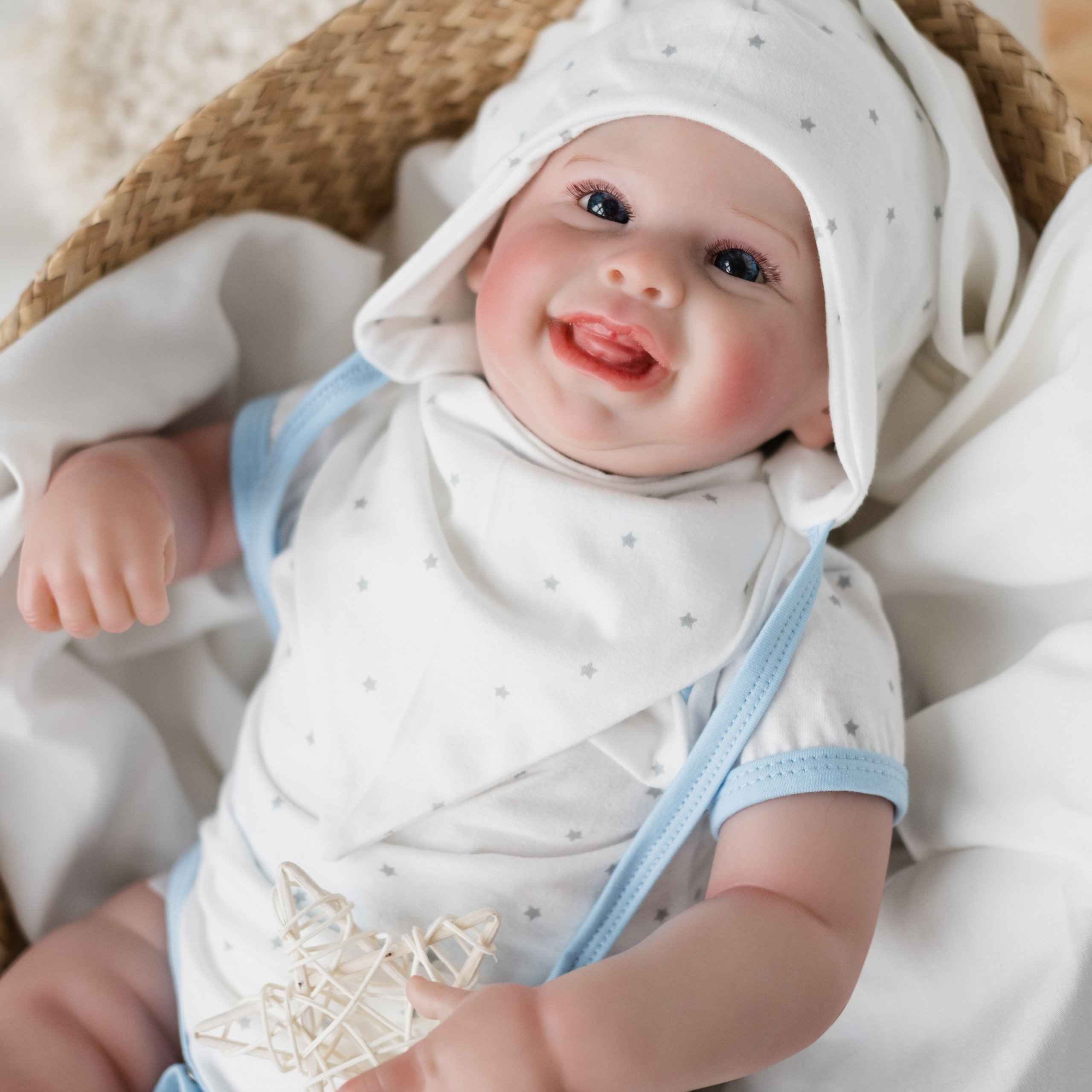 Ariana.sew (детское). Фотосессии на маркетплейсы