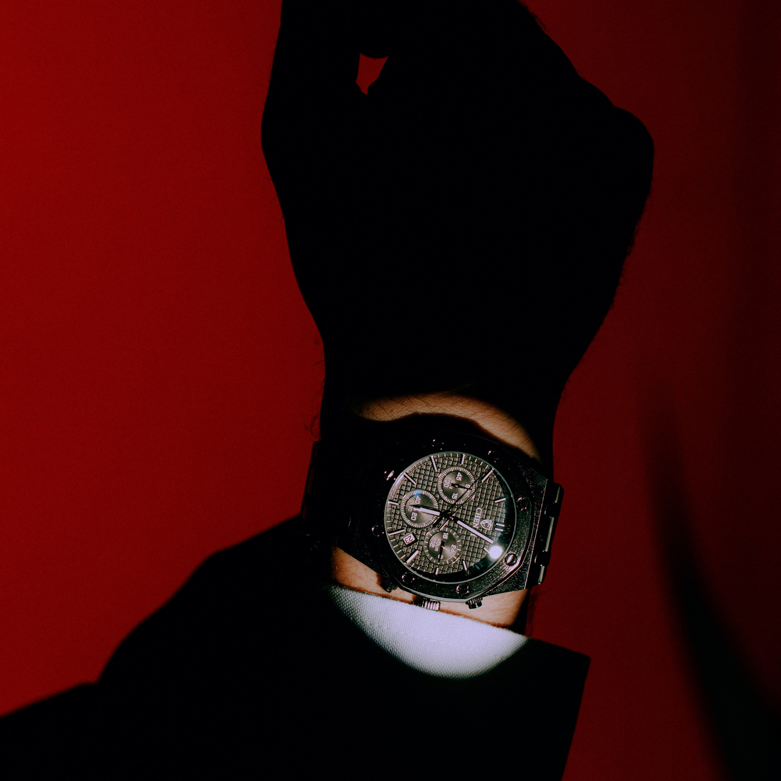 Часы. Фотосессии на маркетплейсы