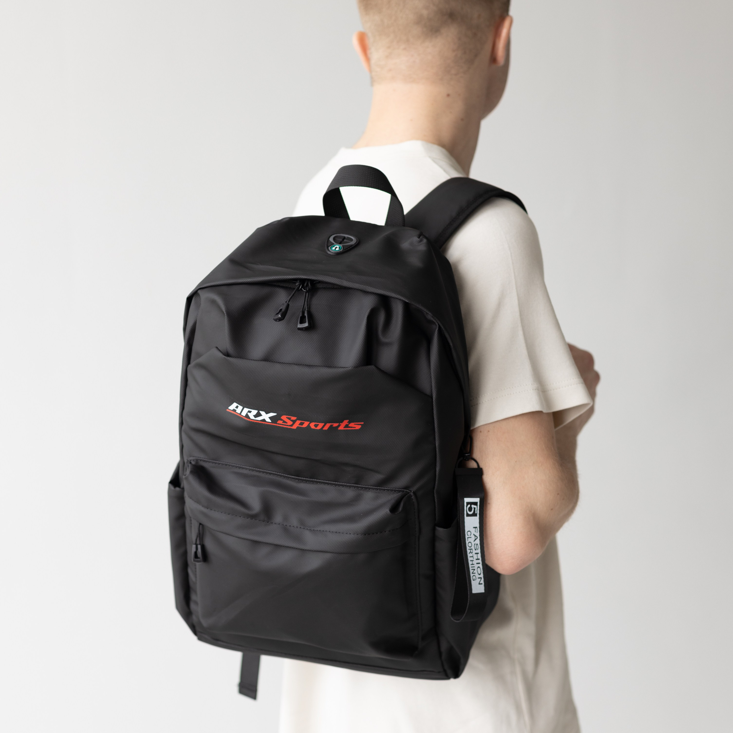 Рюкзаки. Фотосессии на маркетплейсы