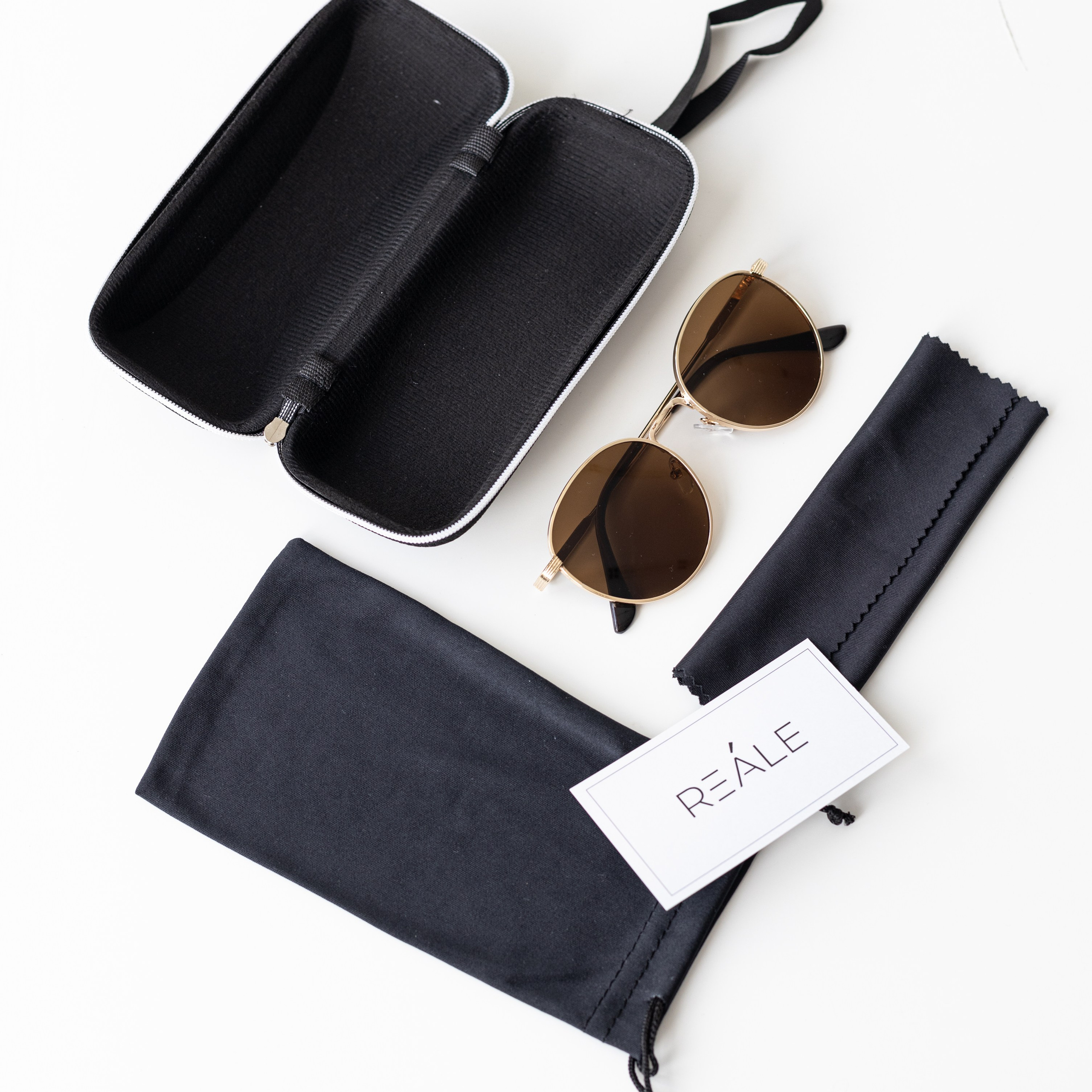 Очки. Фотосессии на маркетплейсы