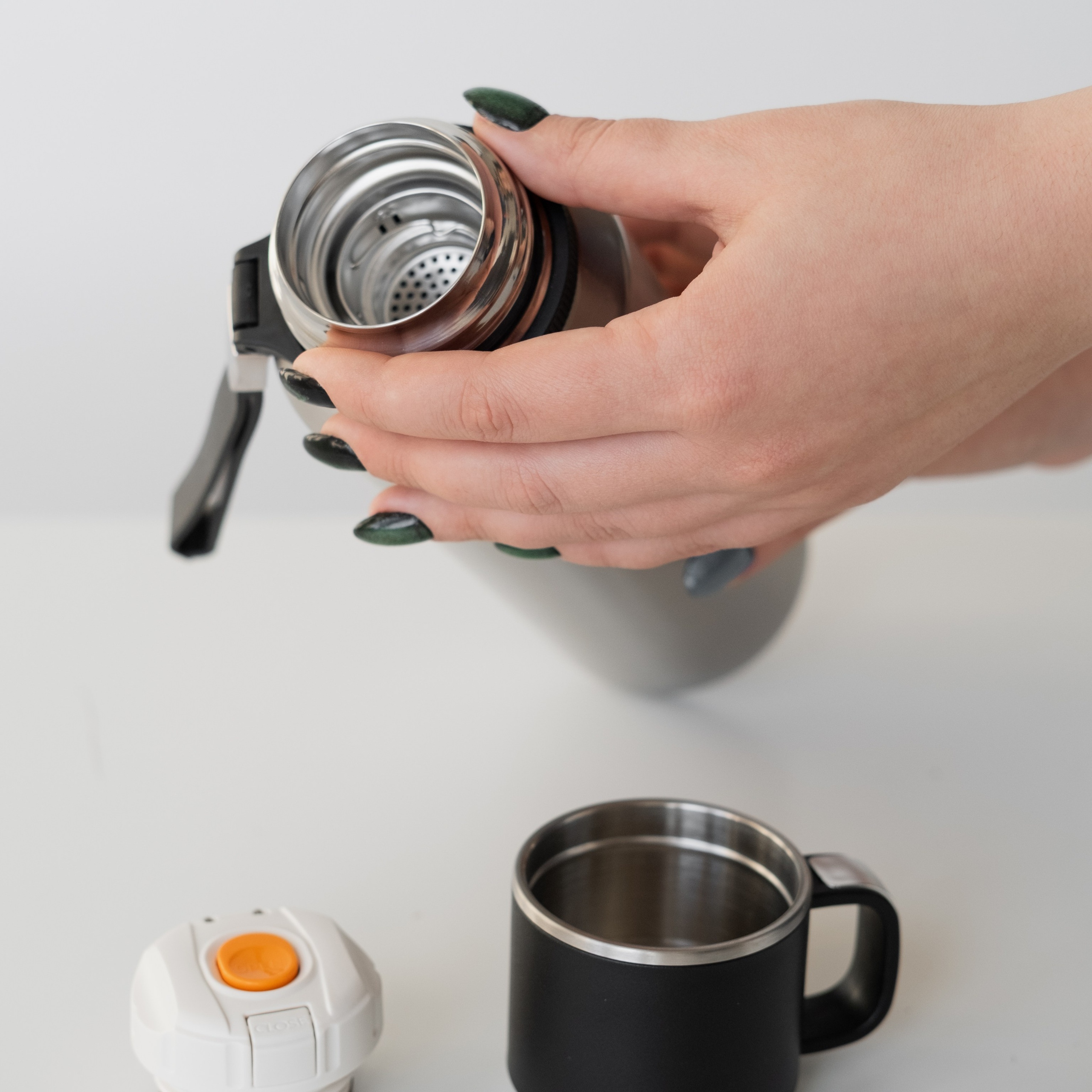 Термосы. Фотосессии на маркетплейсы