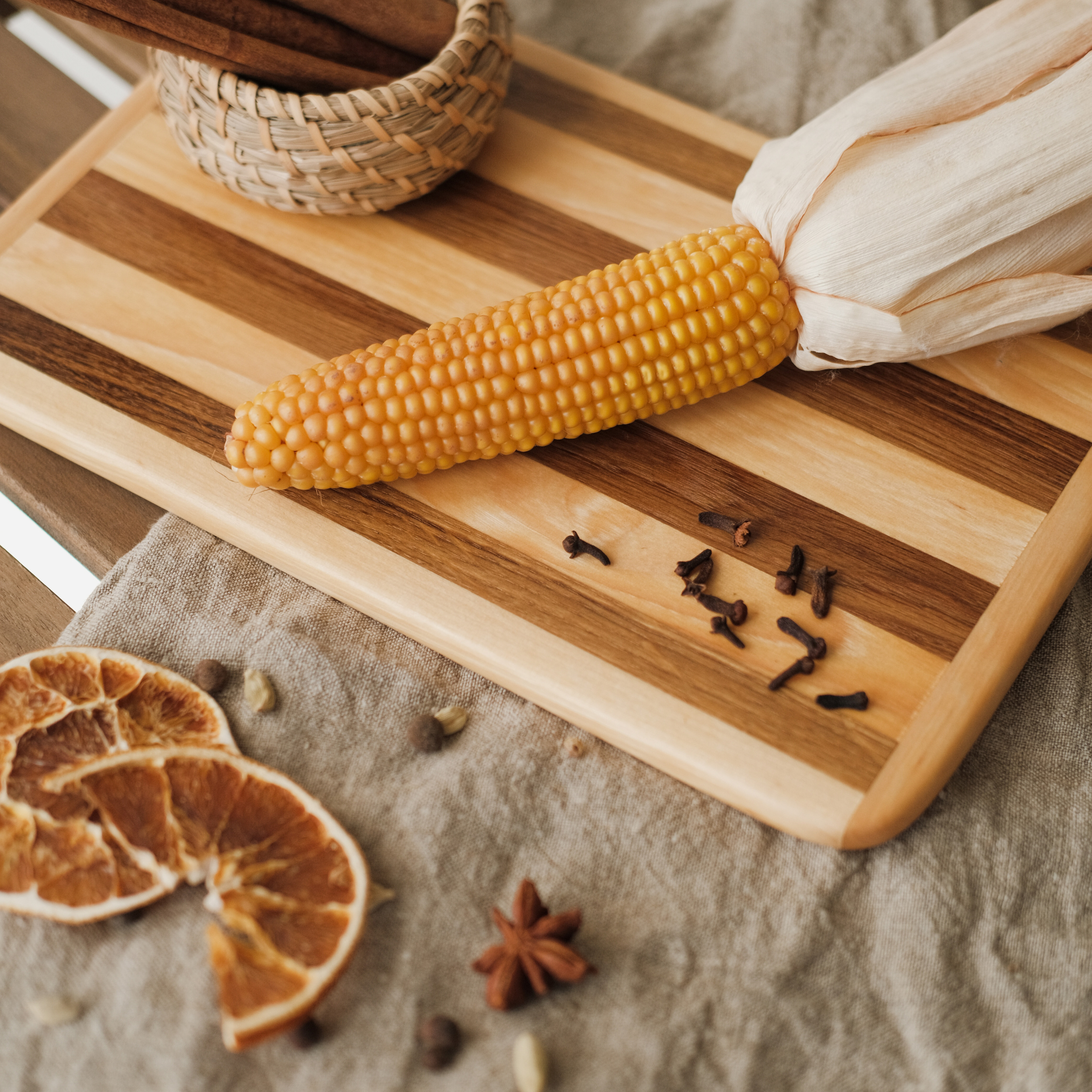 Разделочные доски. Фотосессии на маркетплейсы