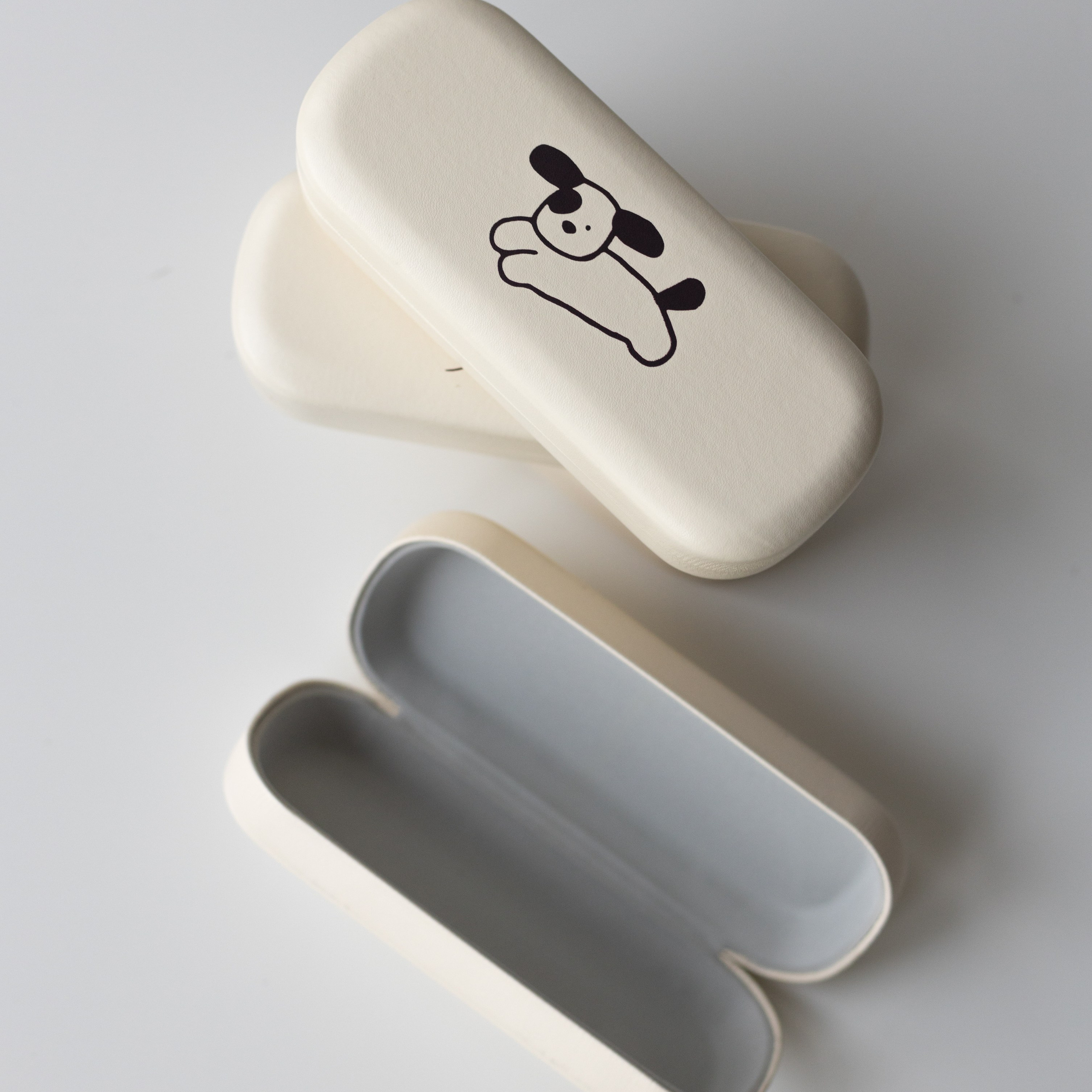 Футляры для очков. Фотосессии на маркетплейсы