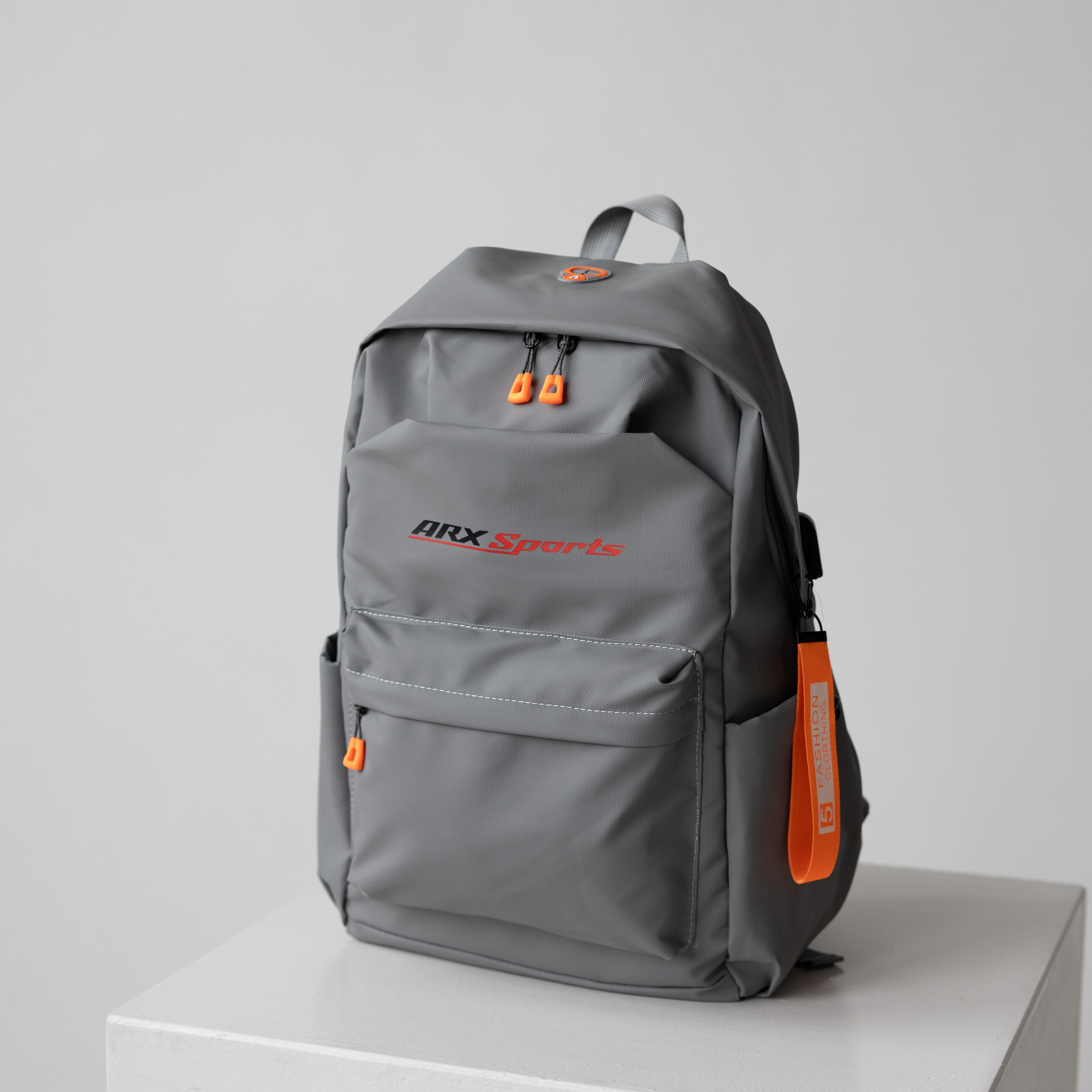 Рюкзаки. Фотосессии на маркетплейсы