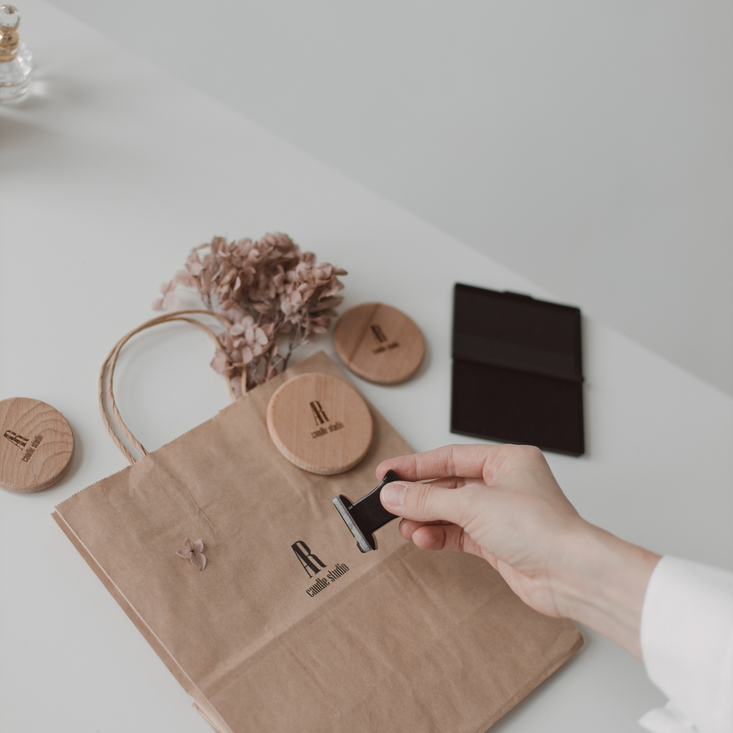 Свечи AR candle. Фотосессии на маркетплейсы