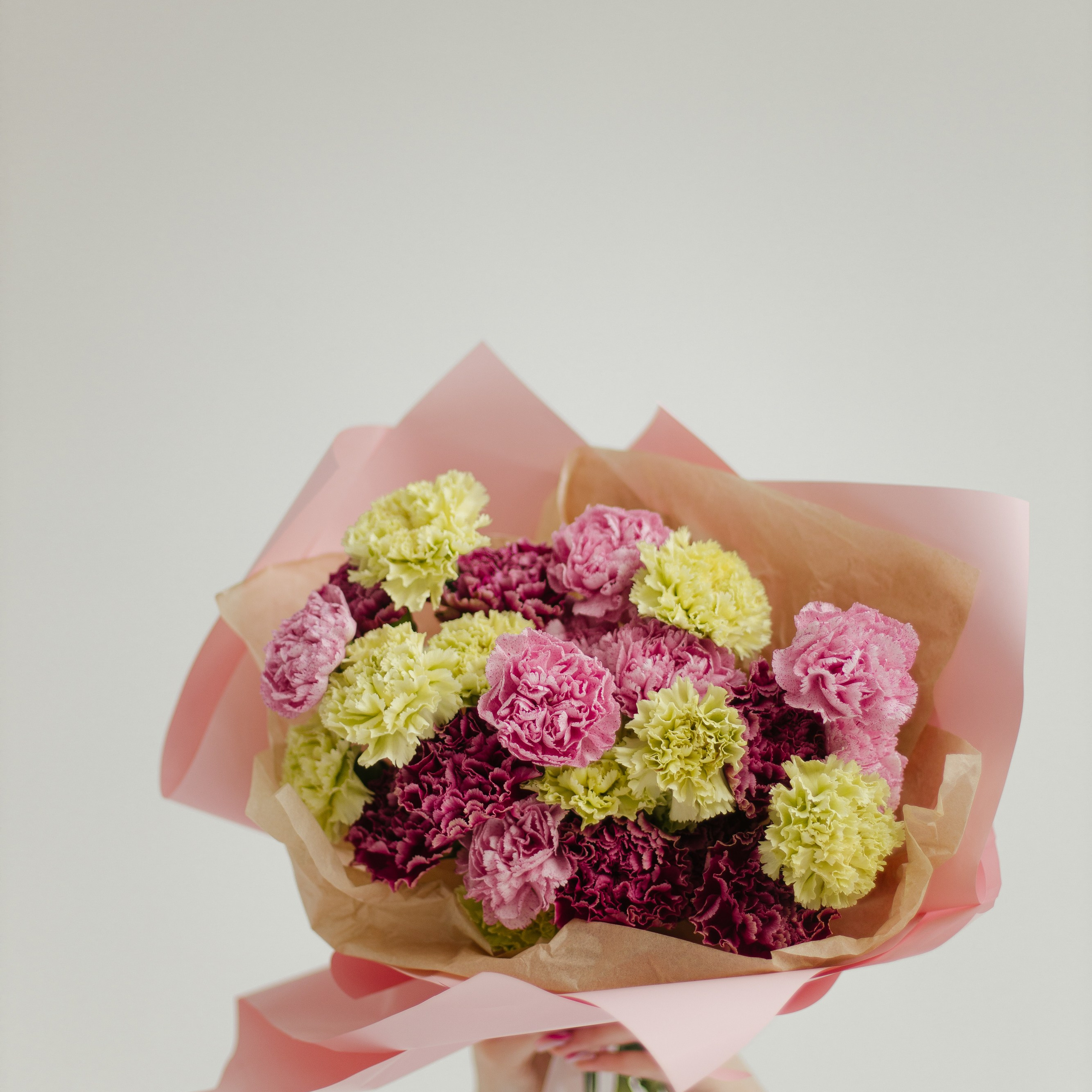 Цветочный салон Лето Мск. Фотосессии на маркетплейсы