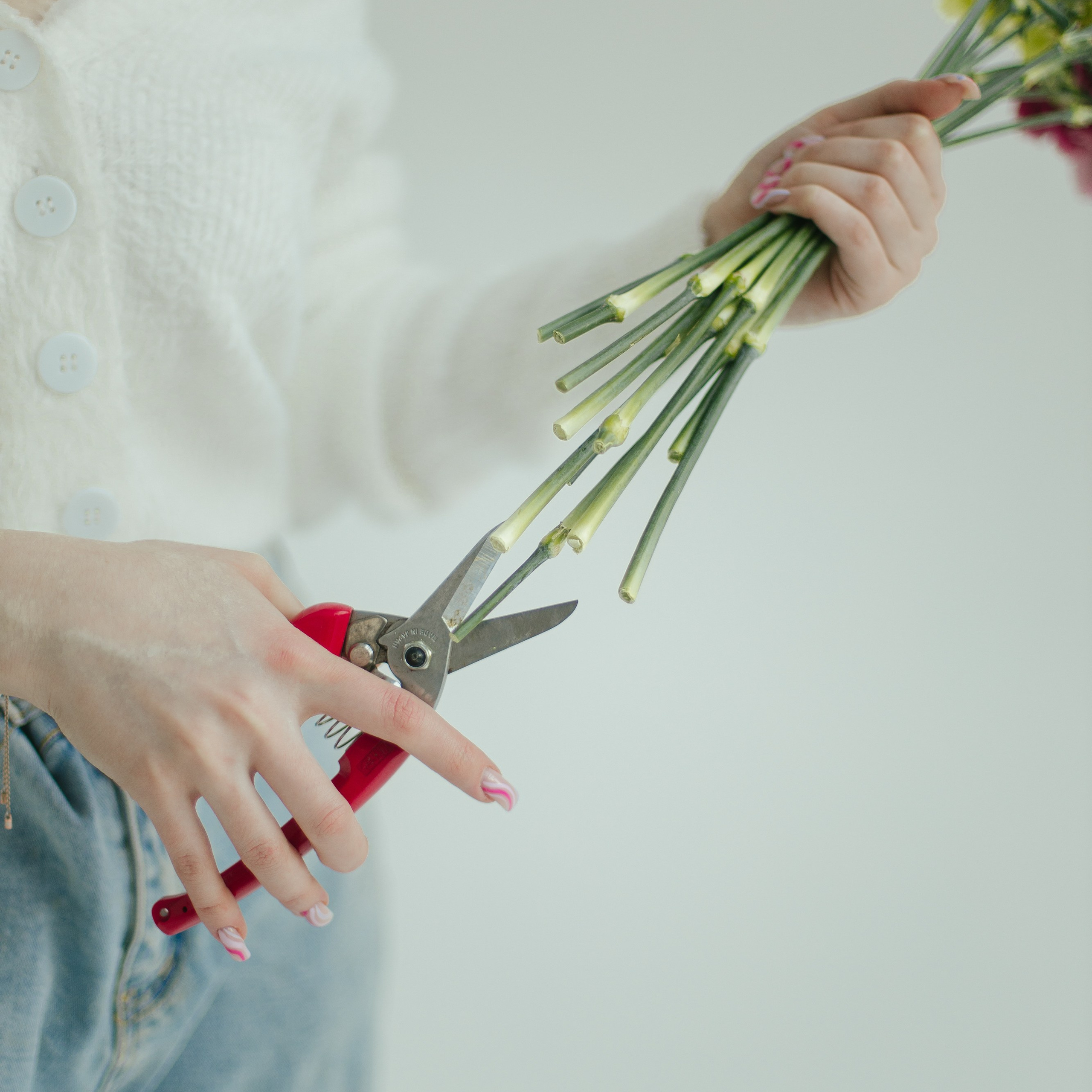 Цветочный салон Лето Мск. Фотосессии на маркетплейсы