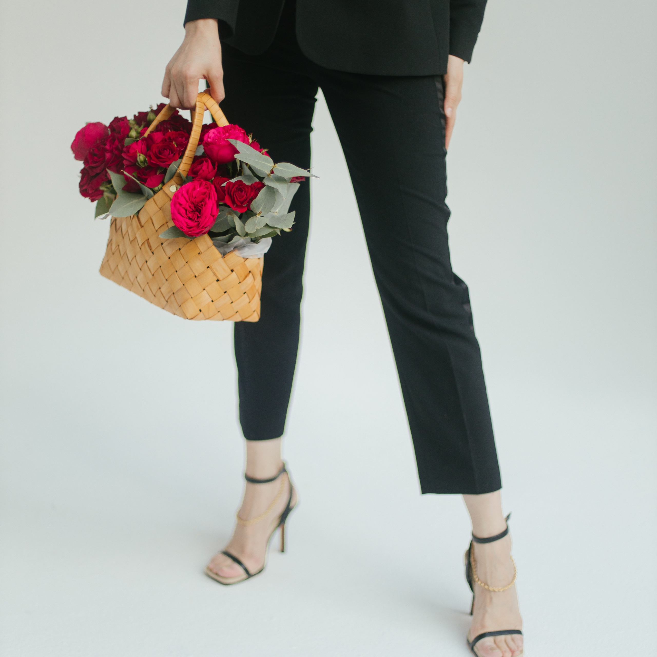 Цветочный салон Лето Мск. Фотосессии на маркетплейсы