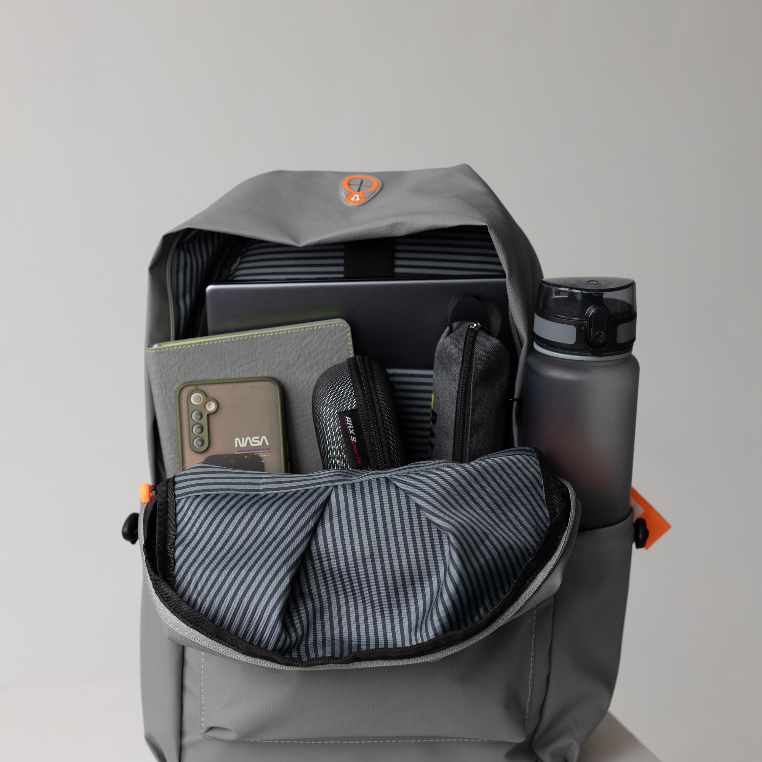 Рюкзаки. Фотосессии на маркетплейсы