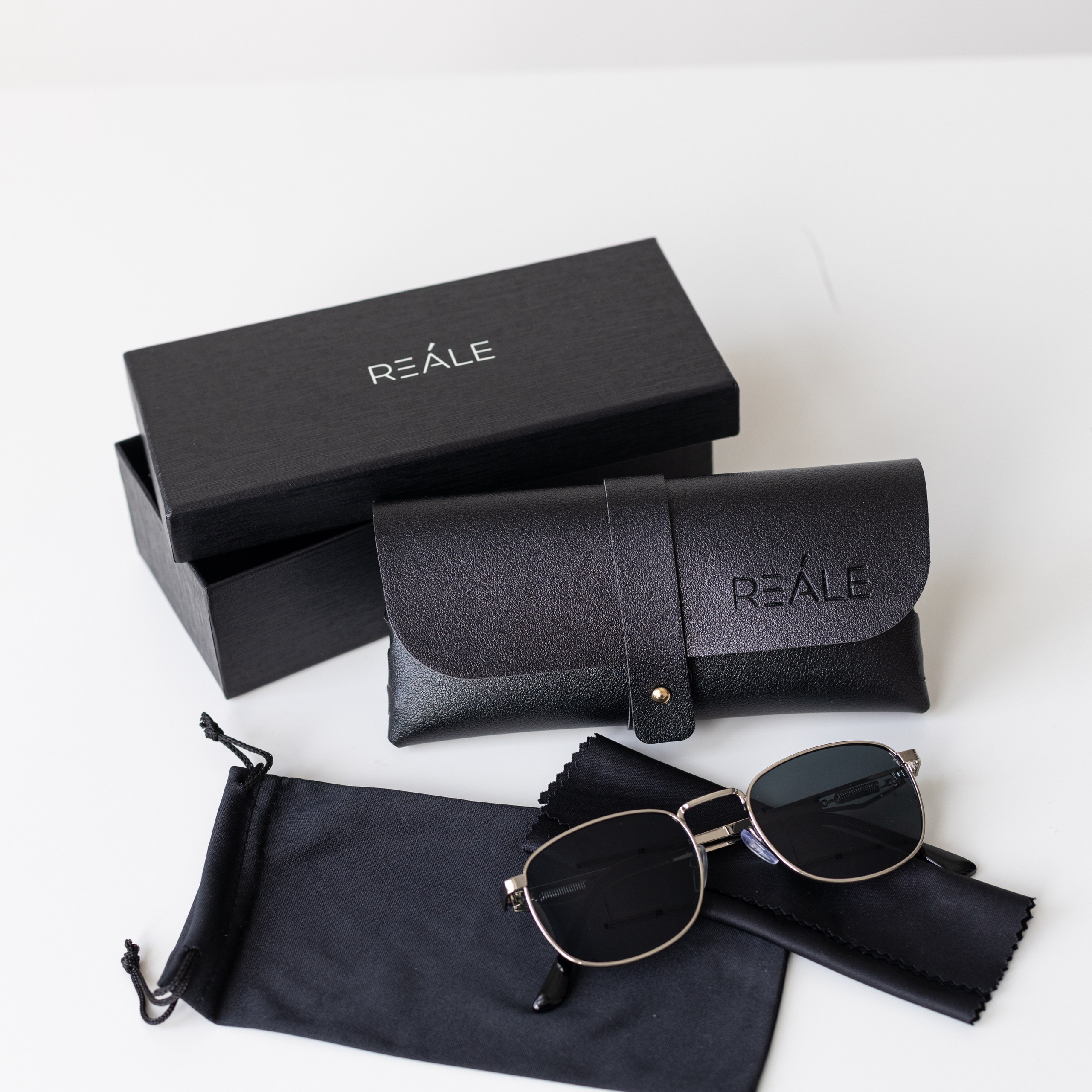 Очки. Фотосессии на маркетплейсы