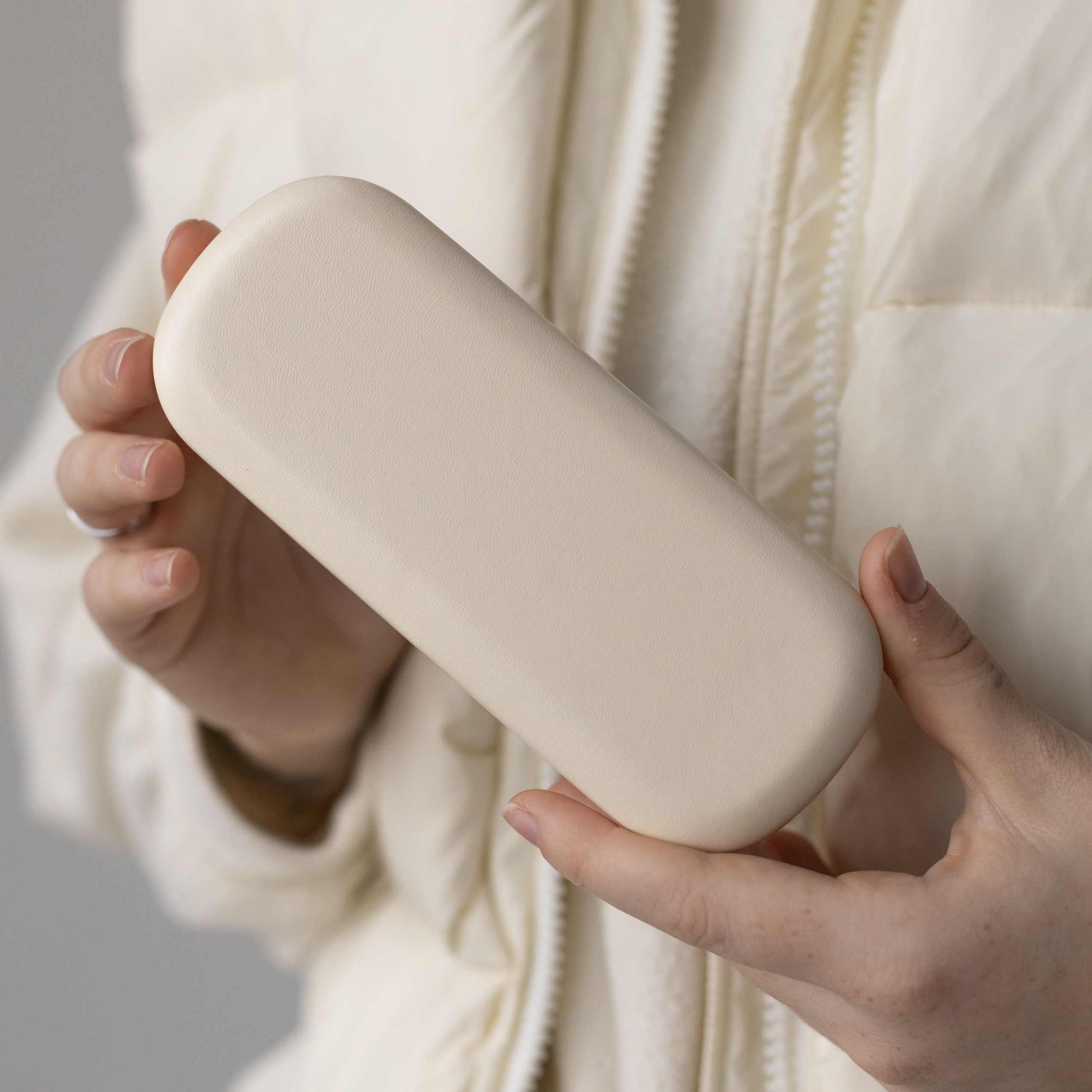 Футляры для очков. Фотосессии на маркетплейсы