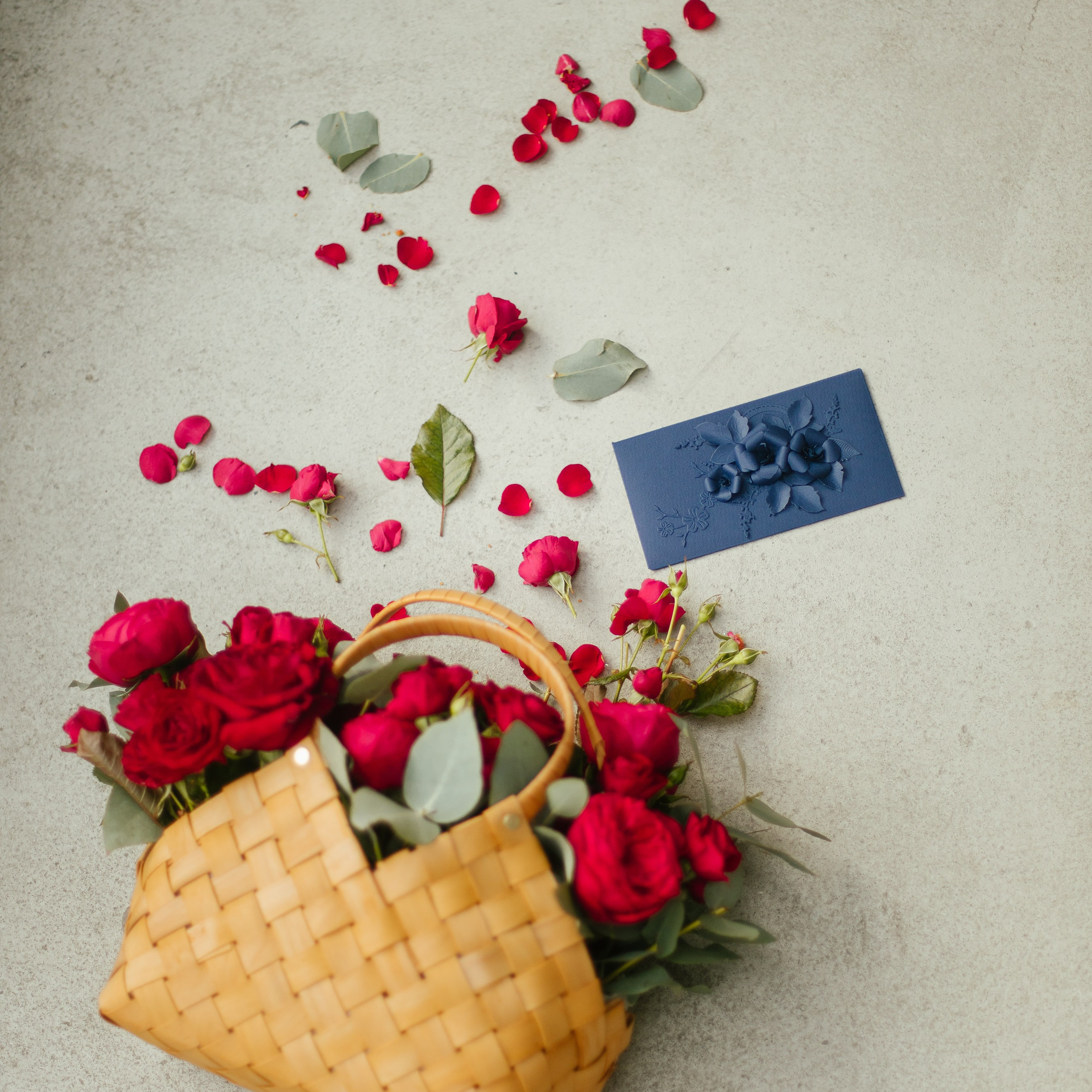 Цветочный салон Лето Мск. Фотосессии на маркетплейсы