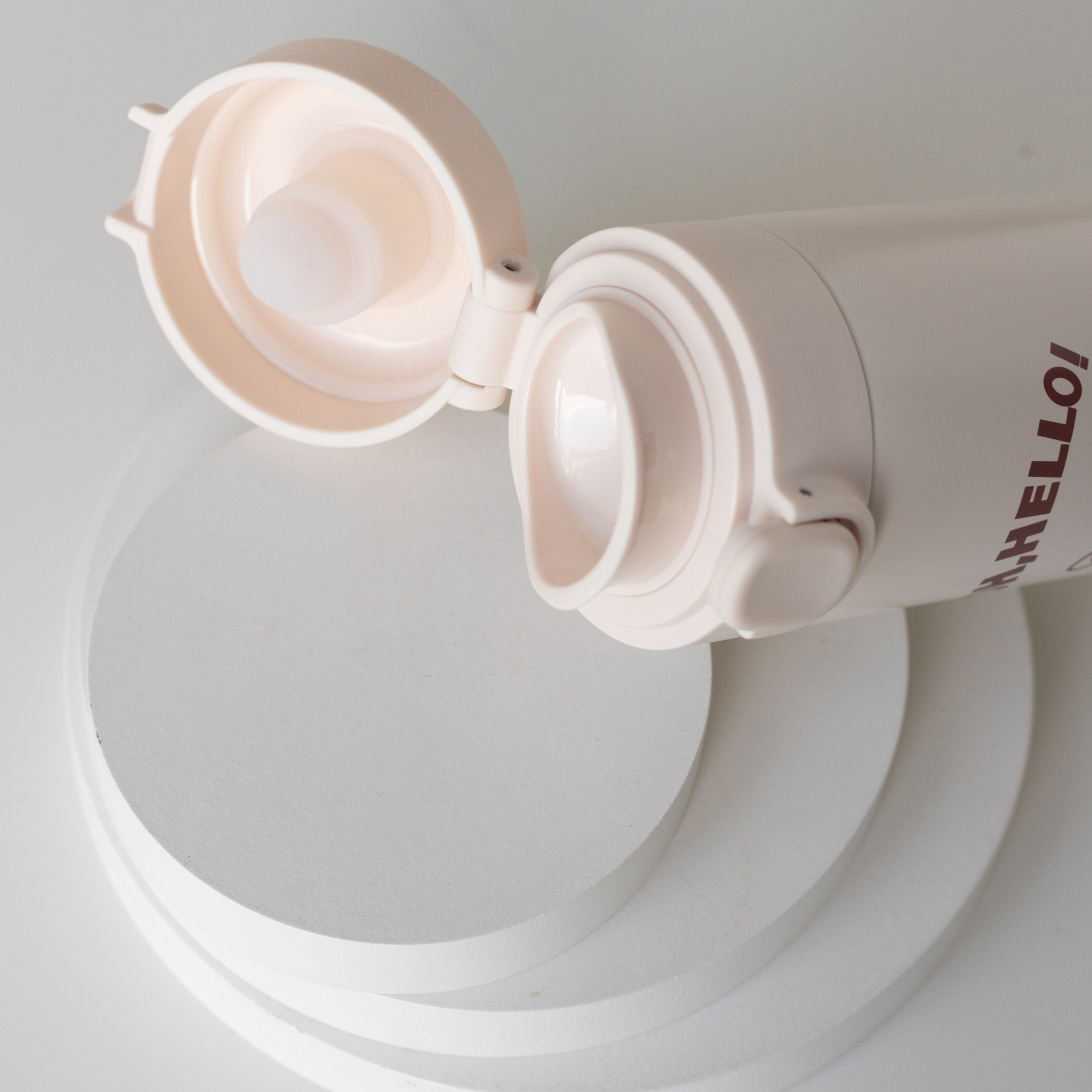 Термосы. Фотосессии на маркетплейсы