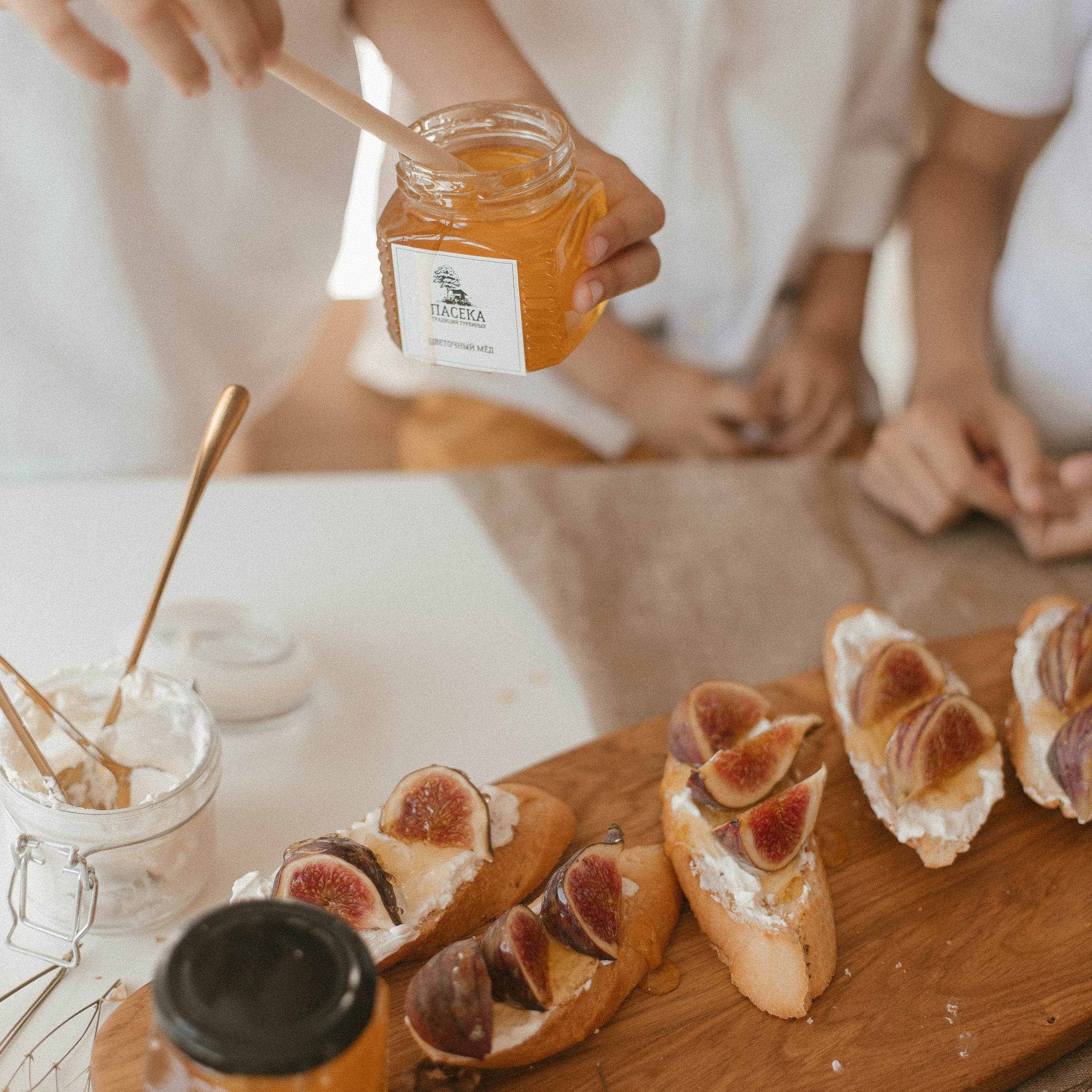 Мед. Фотосессии на маркетплейсы