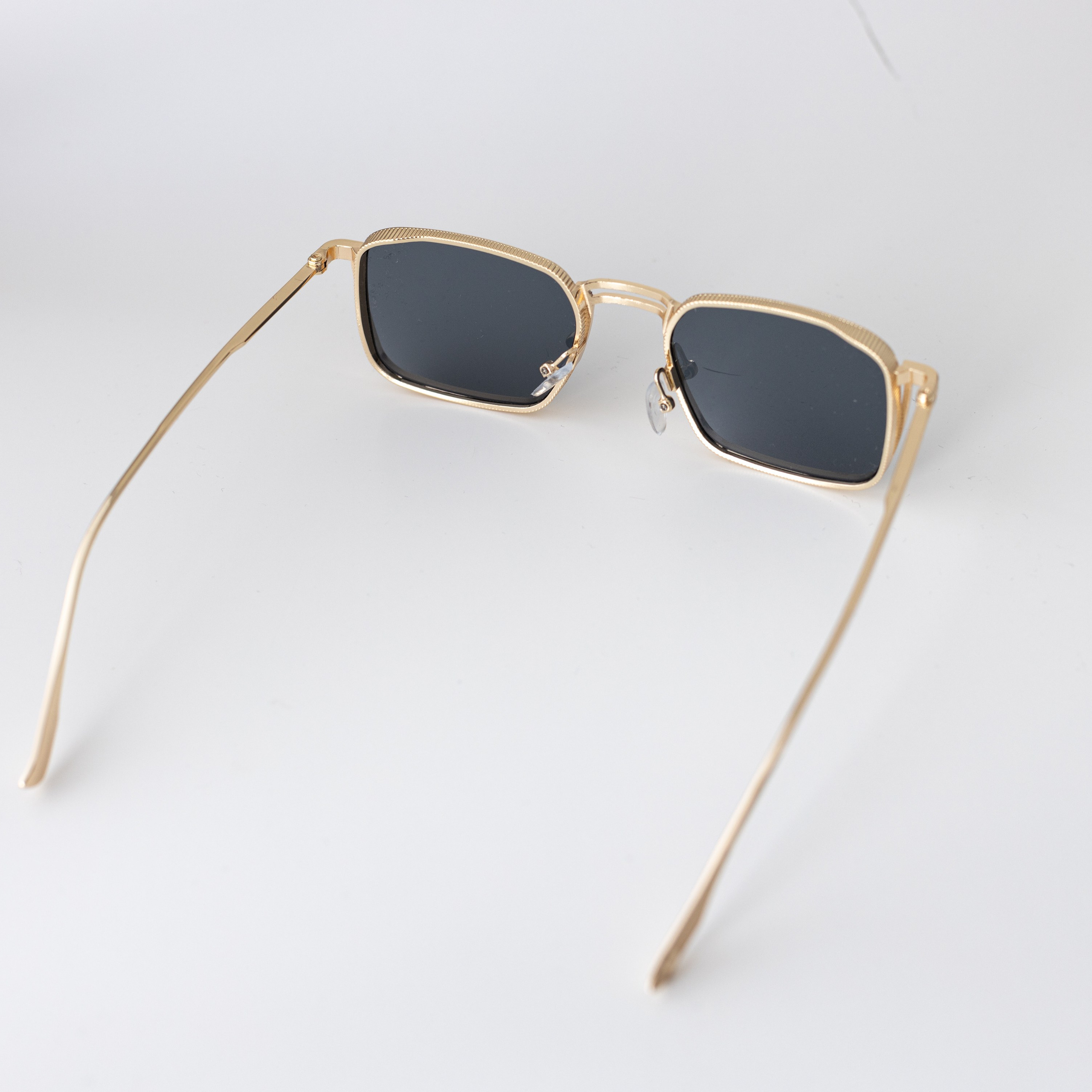 Очки. Фотосессии на маркетплейсы