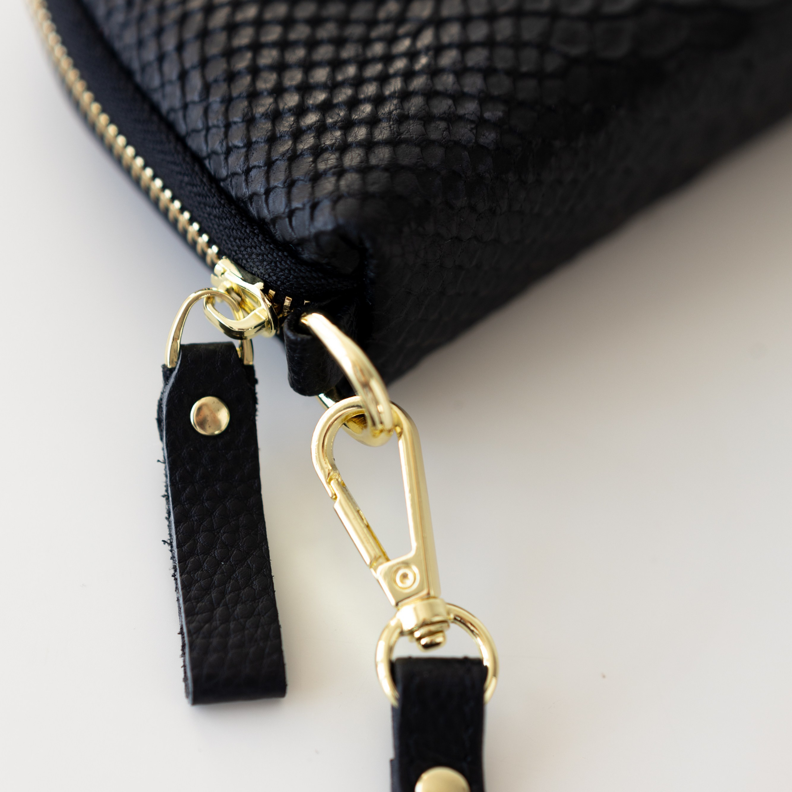 Клатчи. Фотосессии на маркетплейсы