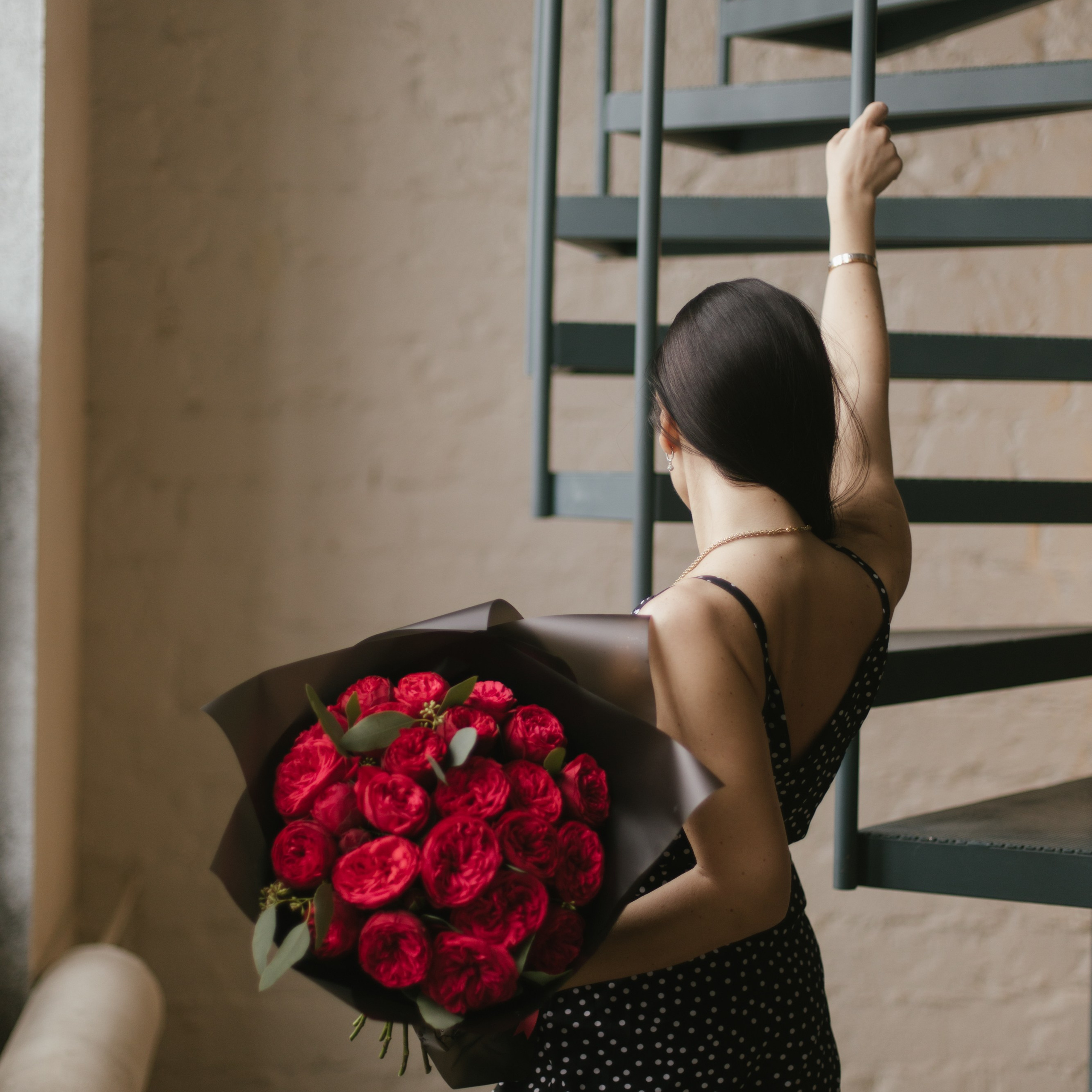 Цветочный салон Лето Мск. Фотосессии на маркетплейсы