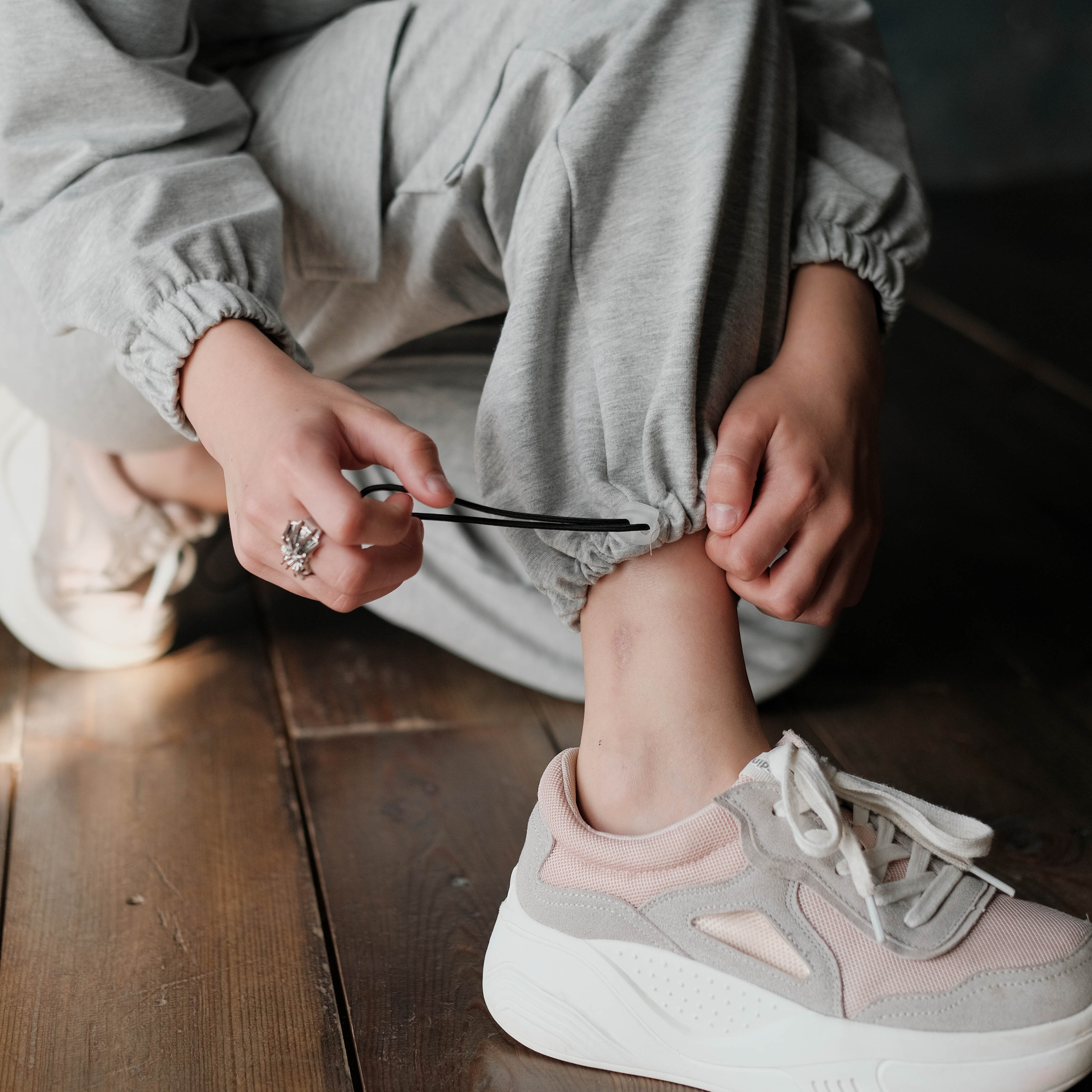 Спортивный костюм. Фотосессии на маркетплейсы