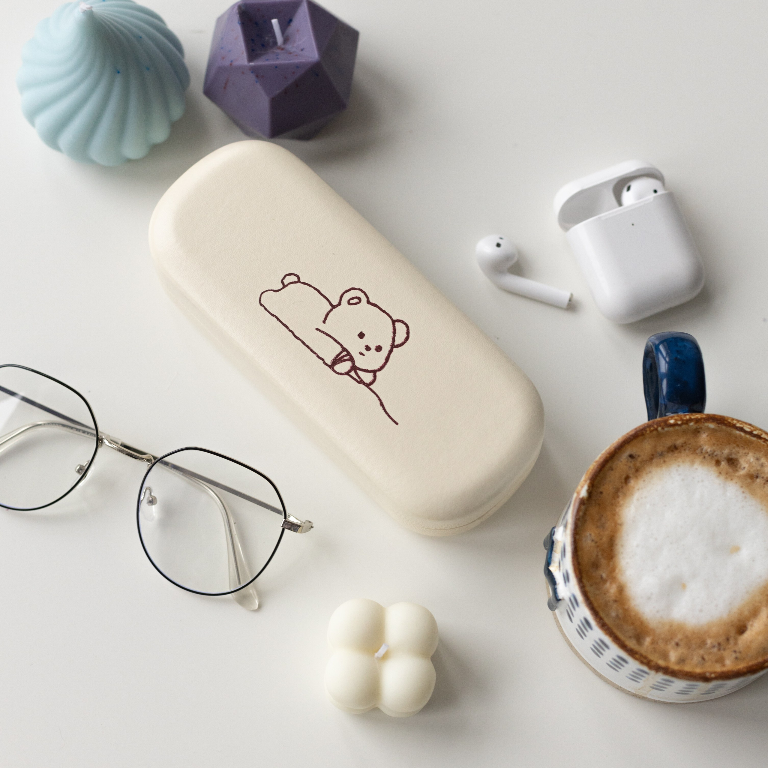 Футляры для очков. Фотосессии на маркетплейсы