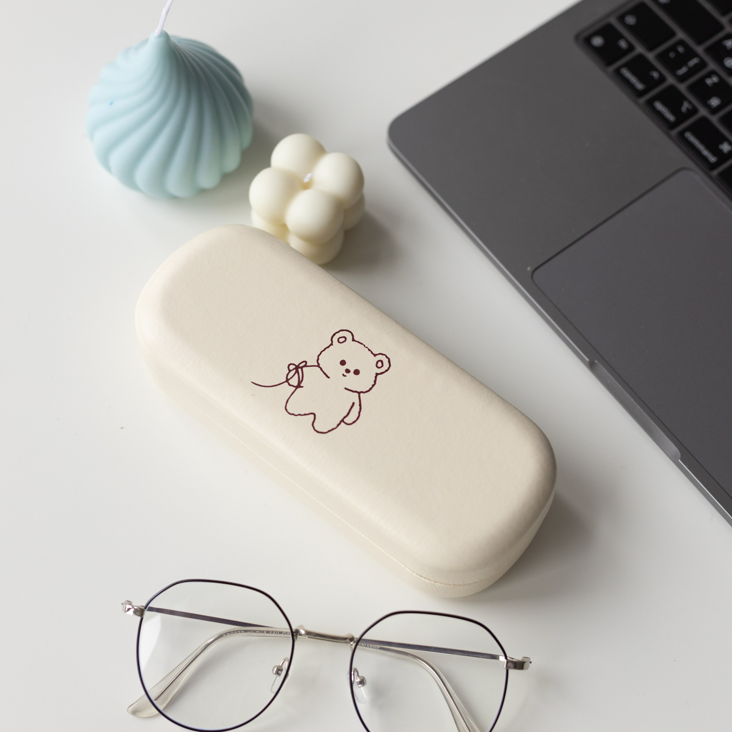 Футляры для очков. Фотосессии на маркетплейсы