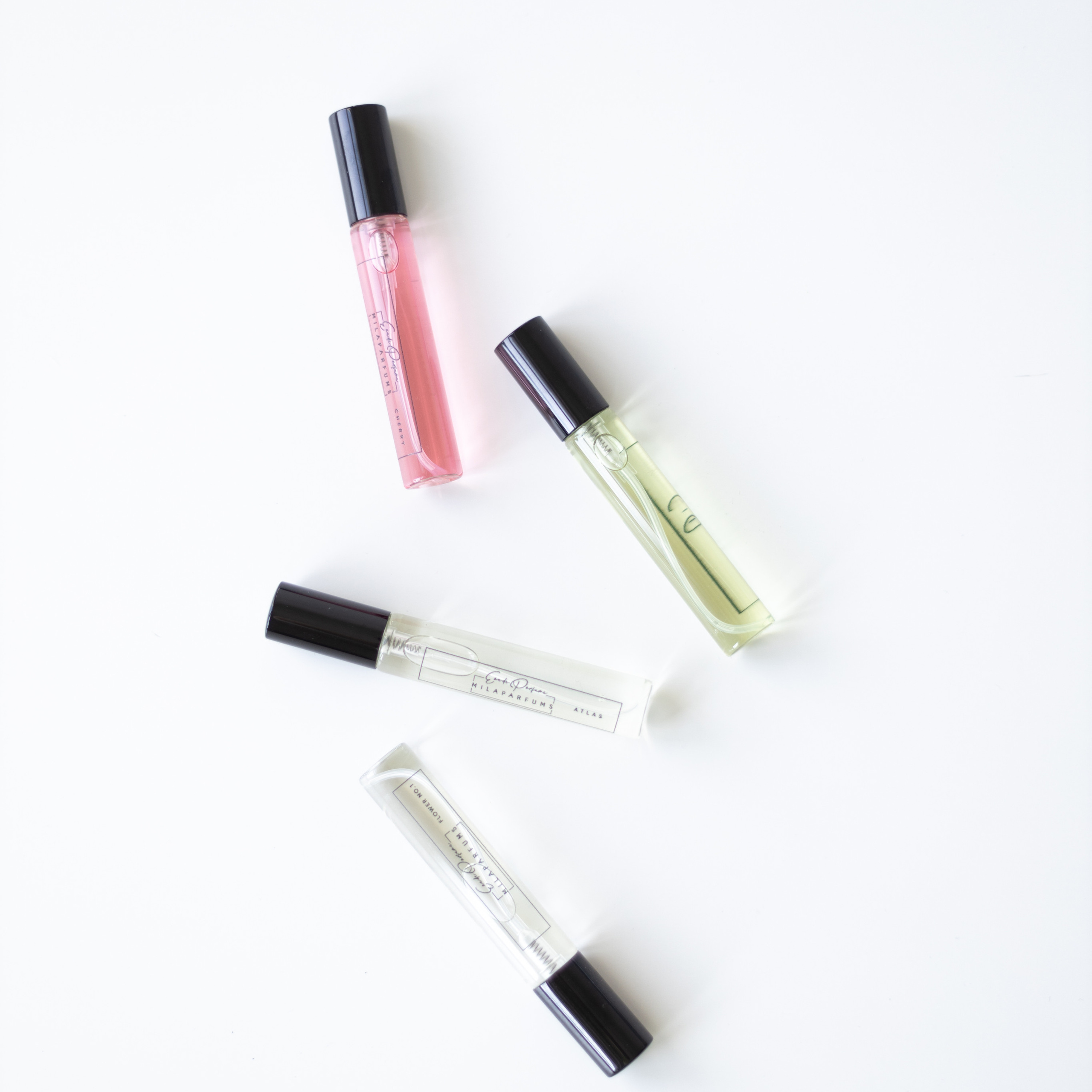 Парфюмы Мила. Фотосессии на маркетплейсы