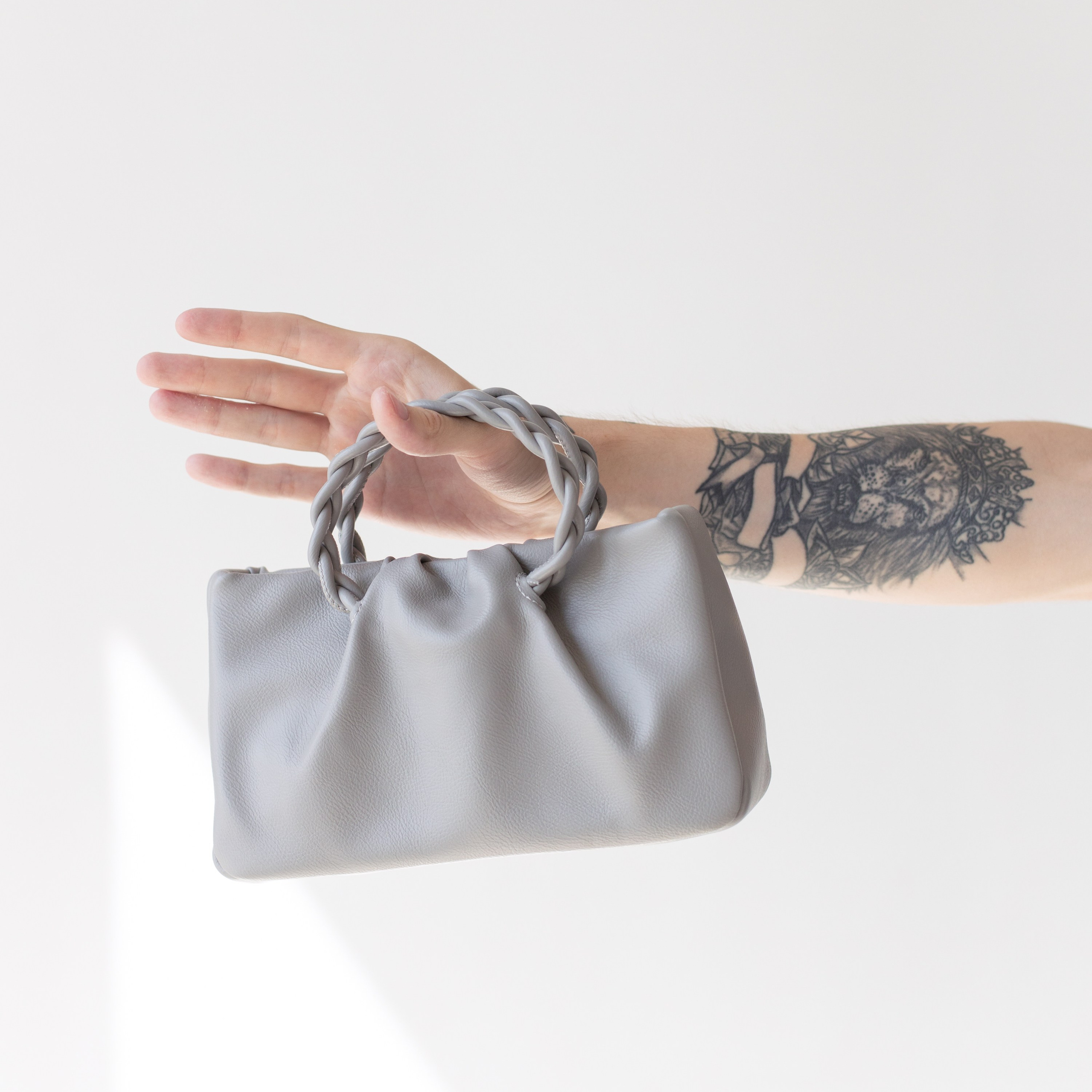 Сумки. Фотосессии на маркетплейсы