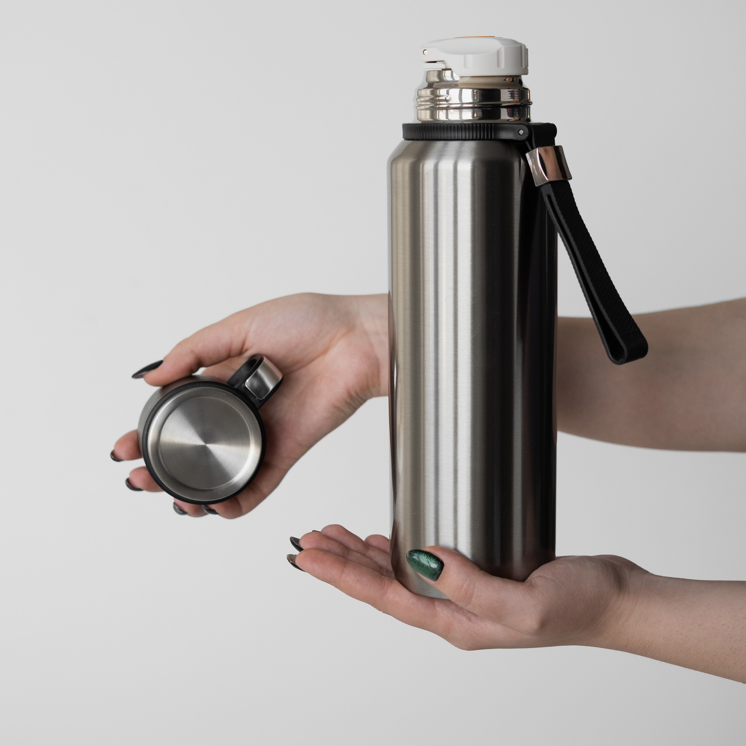 Термосы. Фотосессии на маркетплейсы