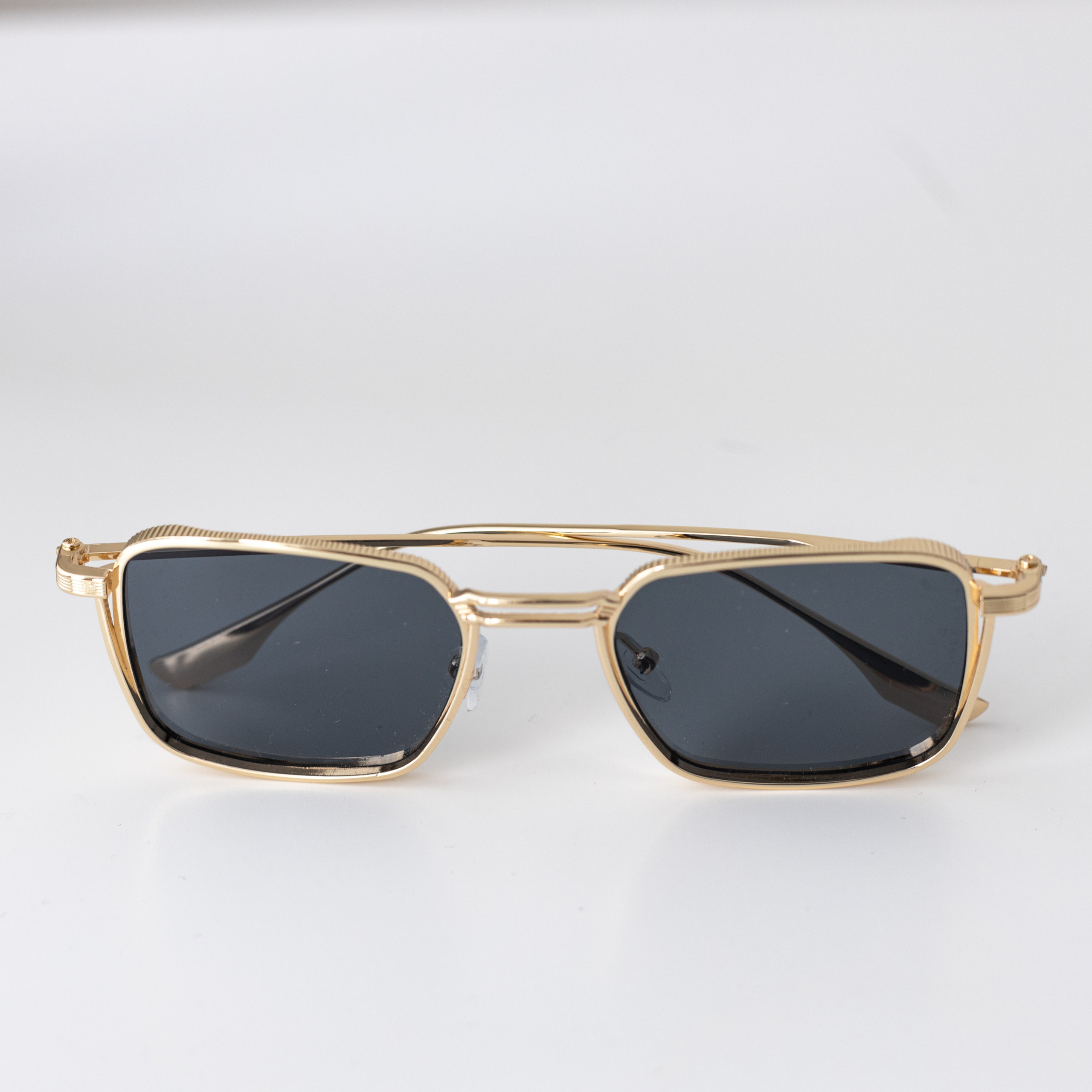 Очки. Фотосессии на маркетплейсы