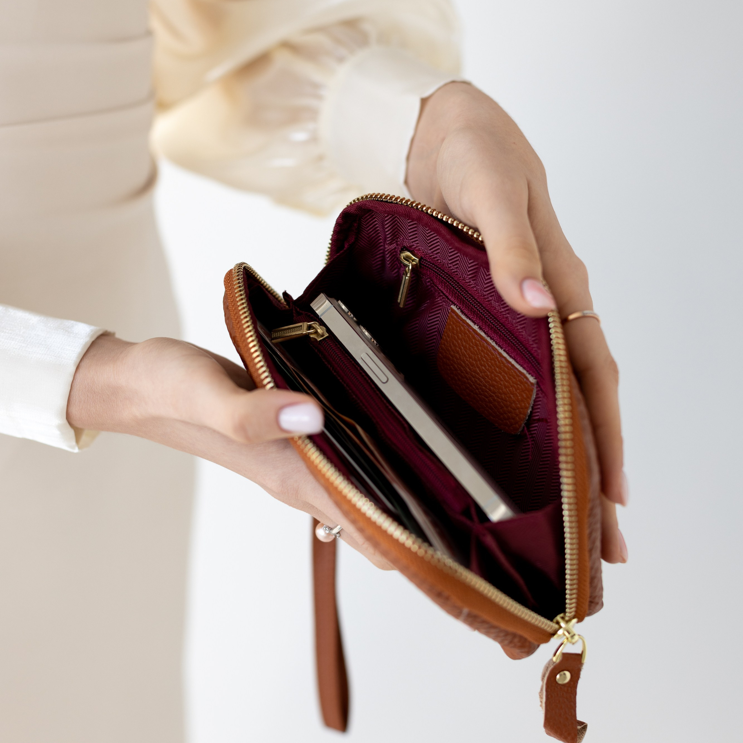 Клатчи. Фотосессии на маркетплейсы