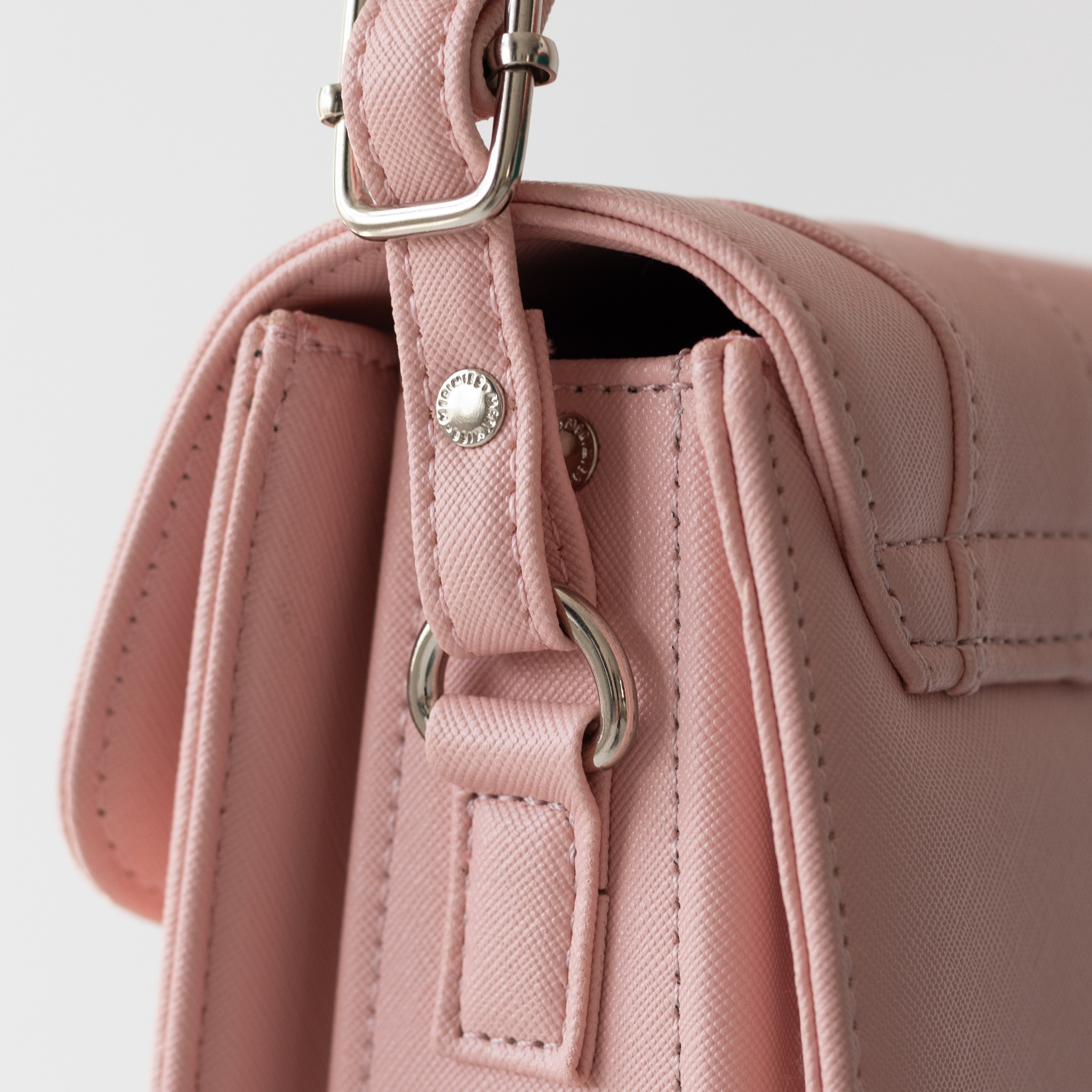 Сумки. Фотосессии на маркетплейсы