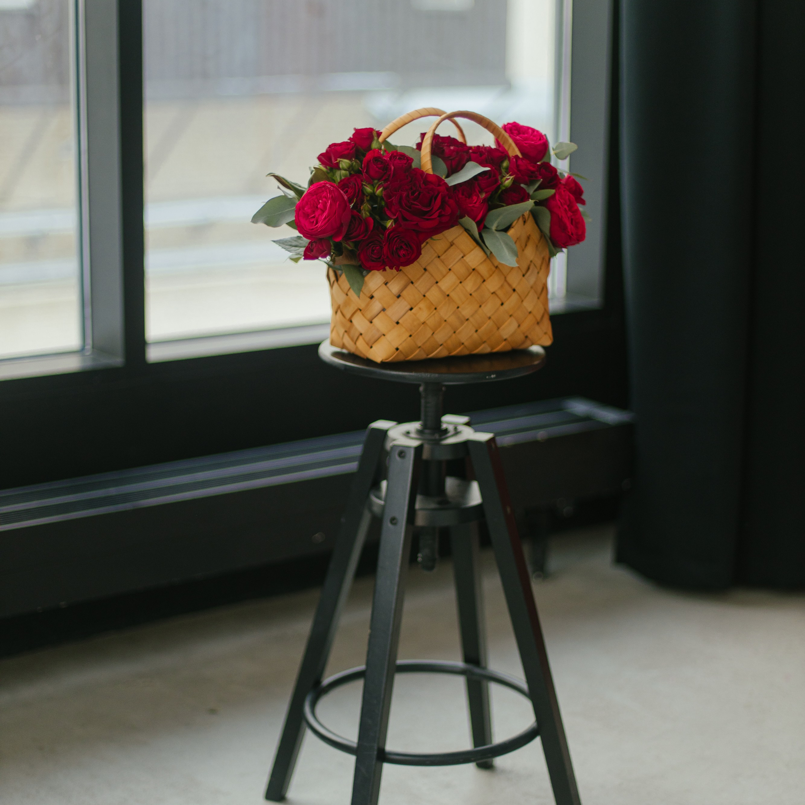 Цветочный салон Лето Мск. Фотосессии на маркетплейсы