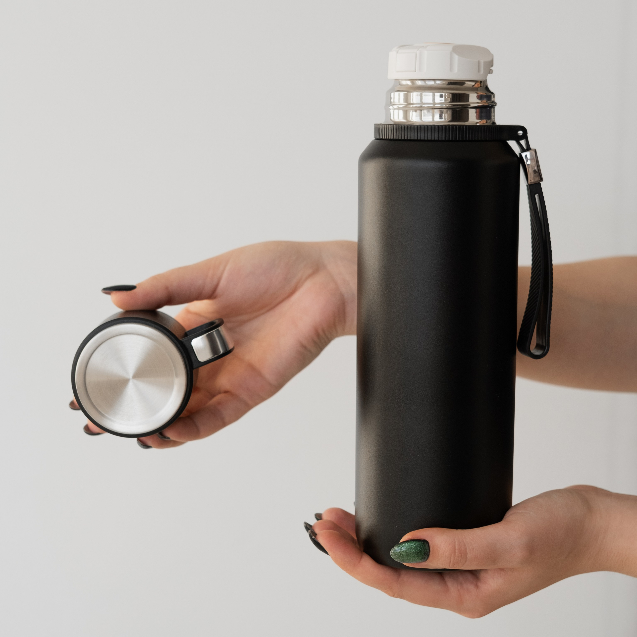 Термосы. Фотосессии на маркетплейсы