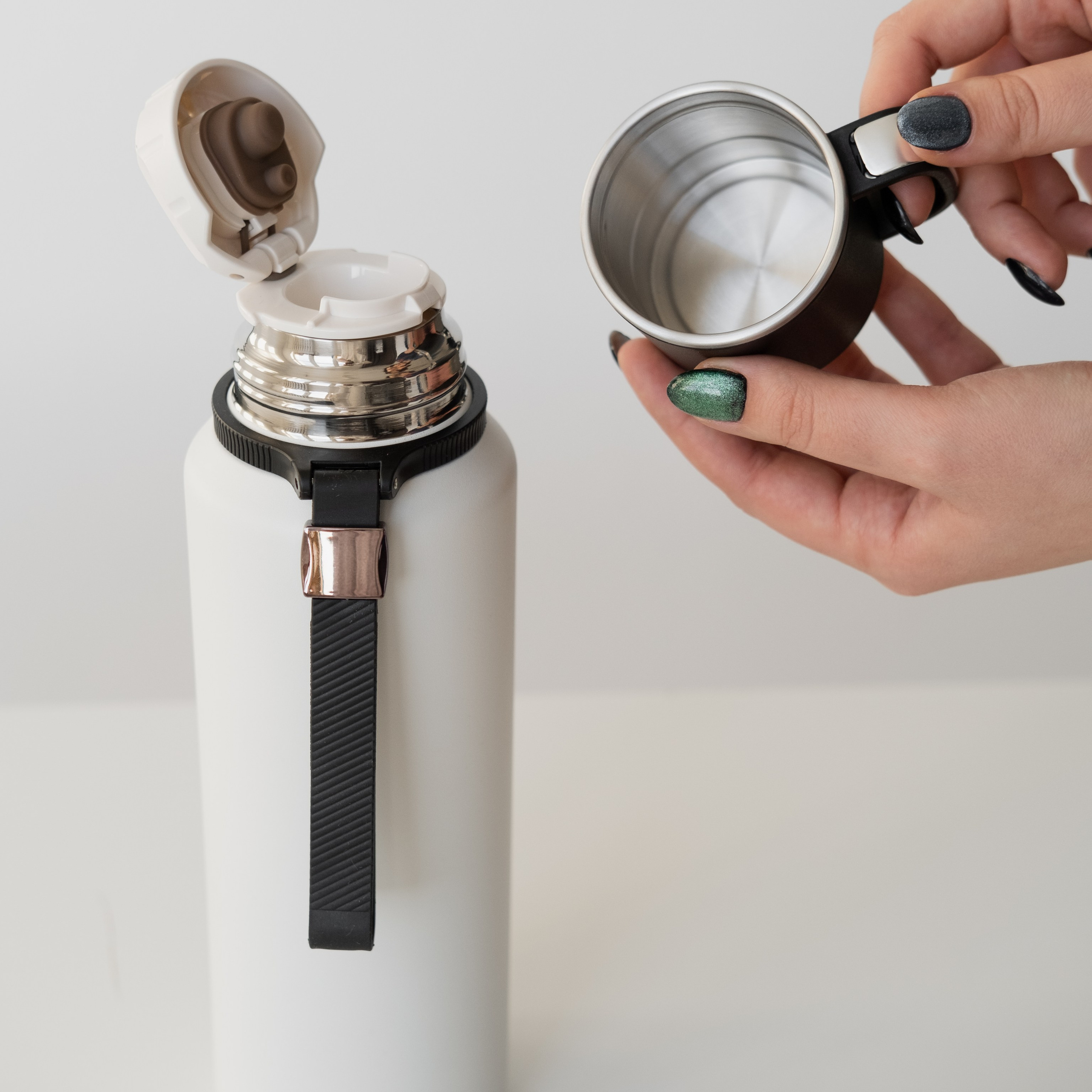 Термосы. Фотосессии на маркетплейсы