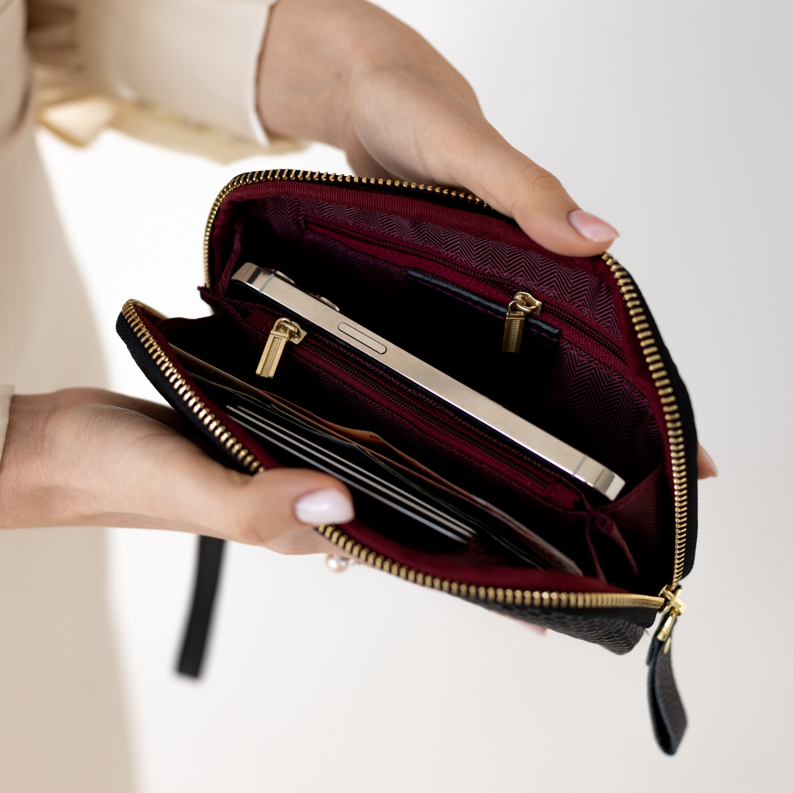 Клатчи. Фотосессии на маркетплейсы