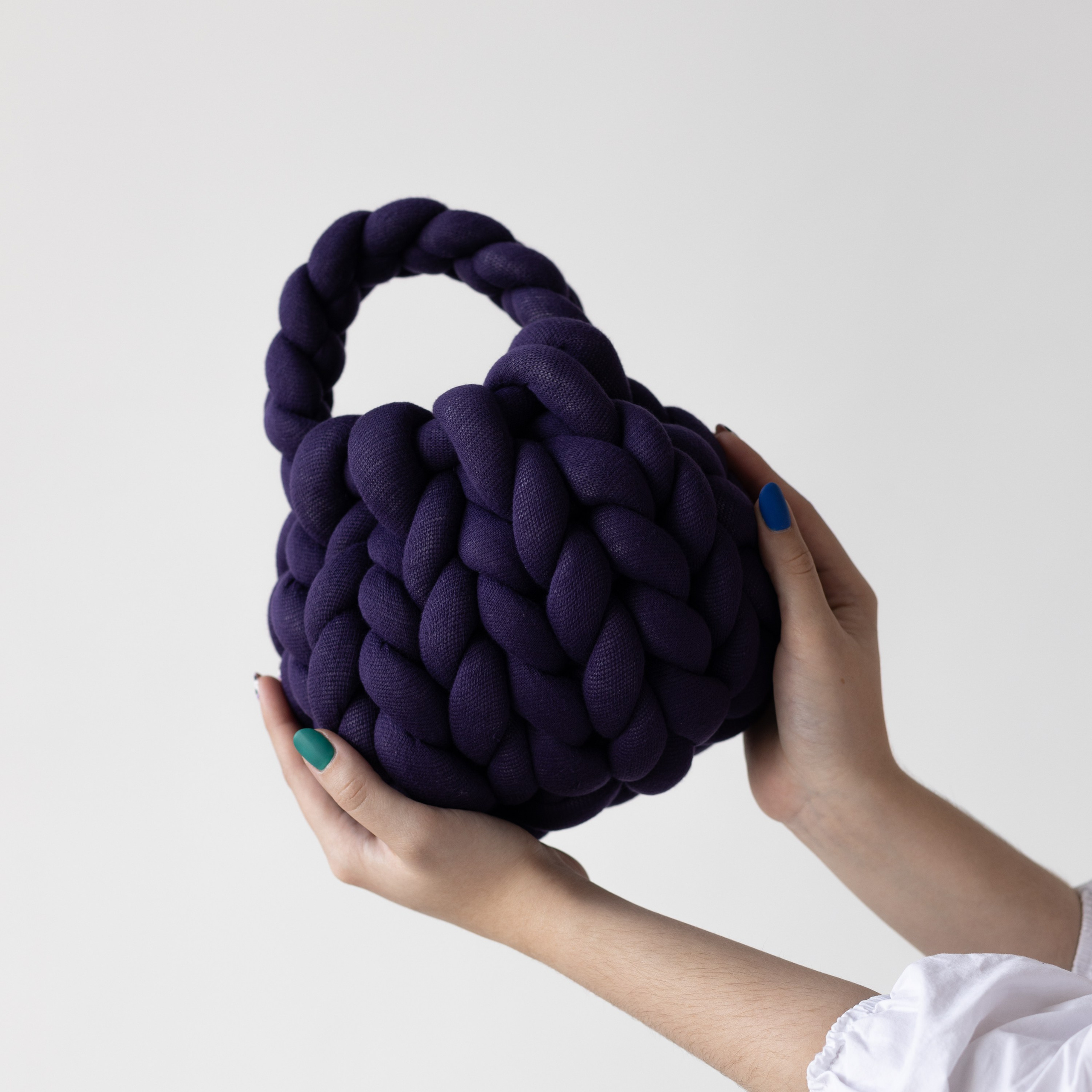 Сумки вязанные. Фотосессии на маркетплейсы