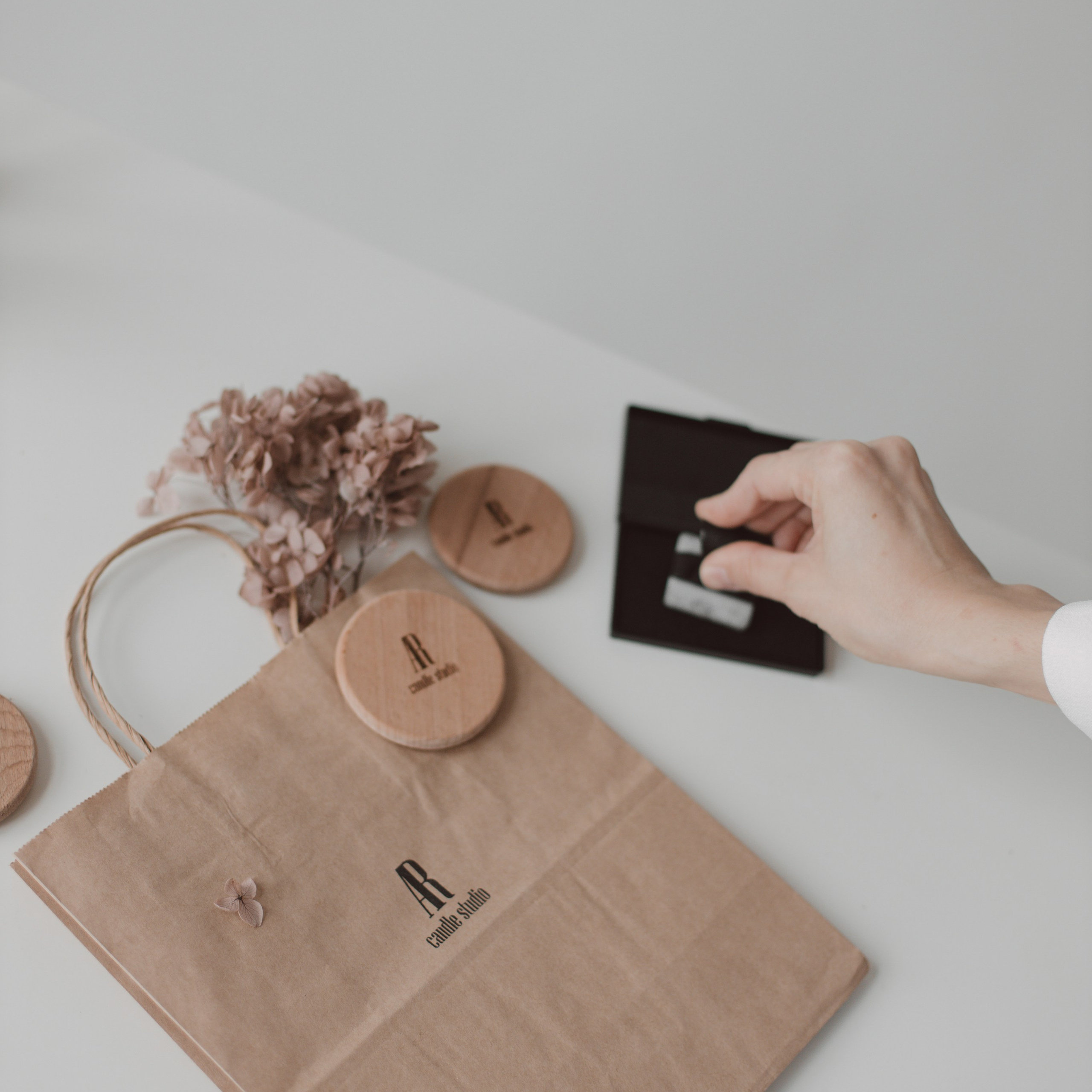 Свечи AR candle. Фотосессии на маркетплейсы