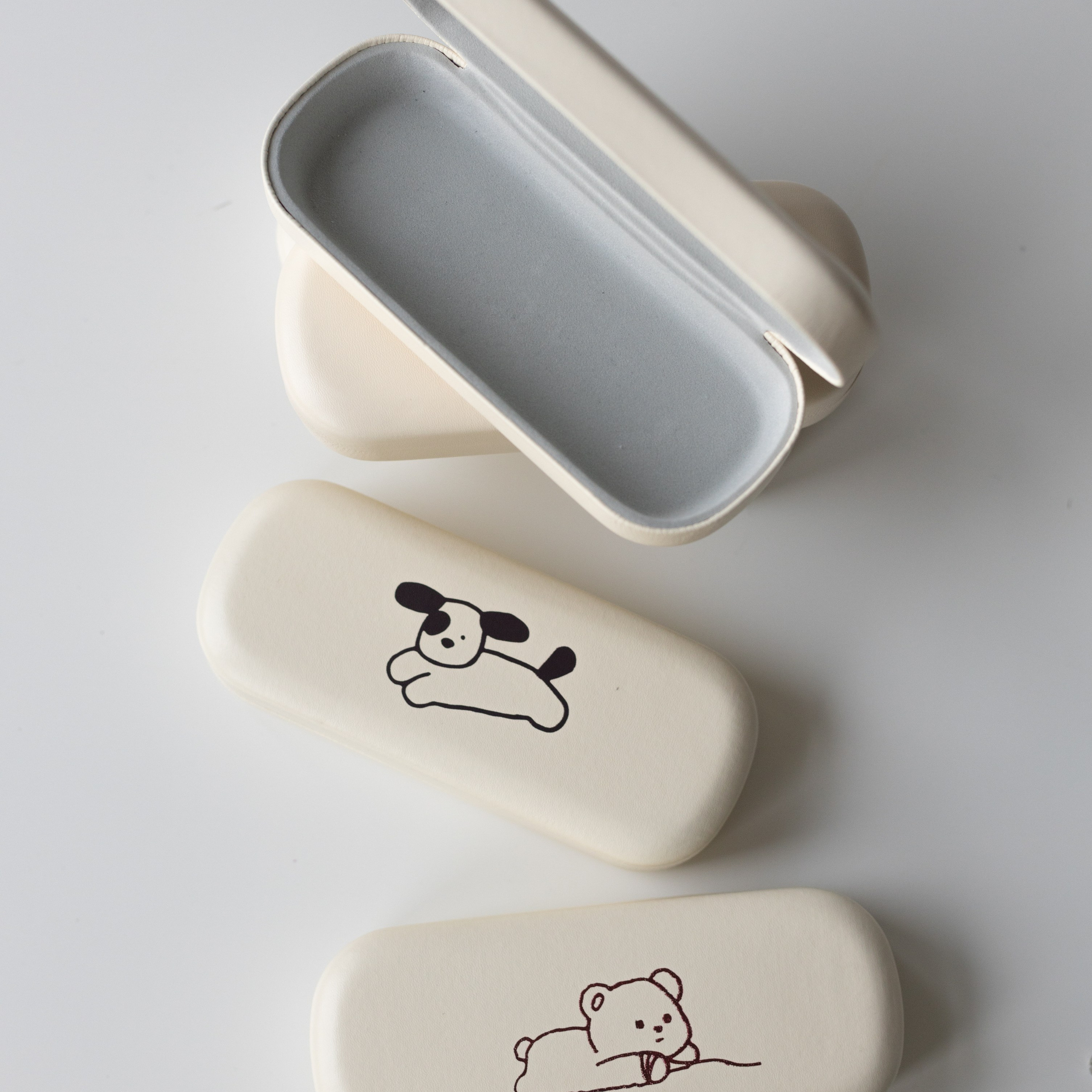 Футляры для очков. Фотосессии на маркетплейсы